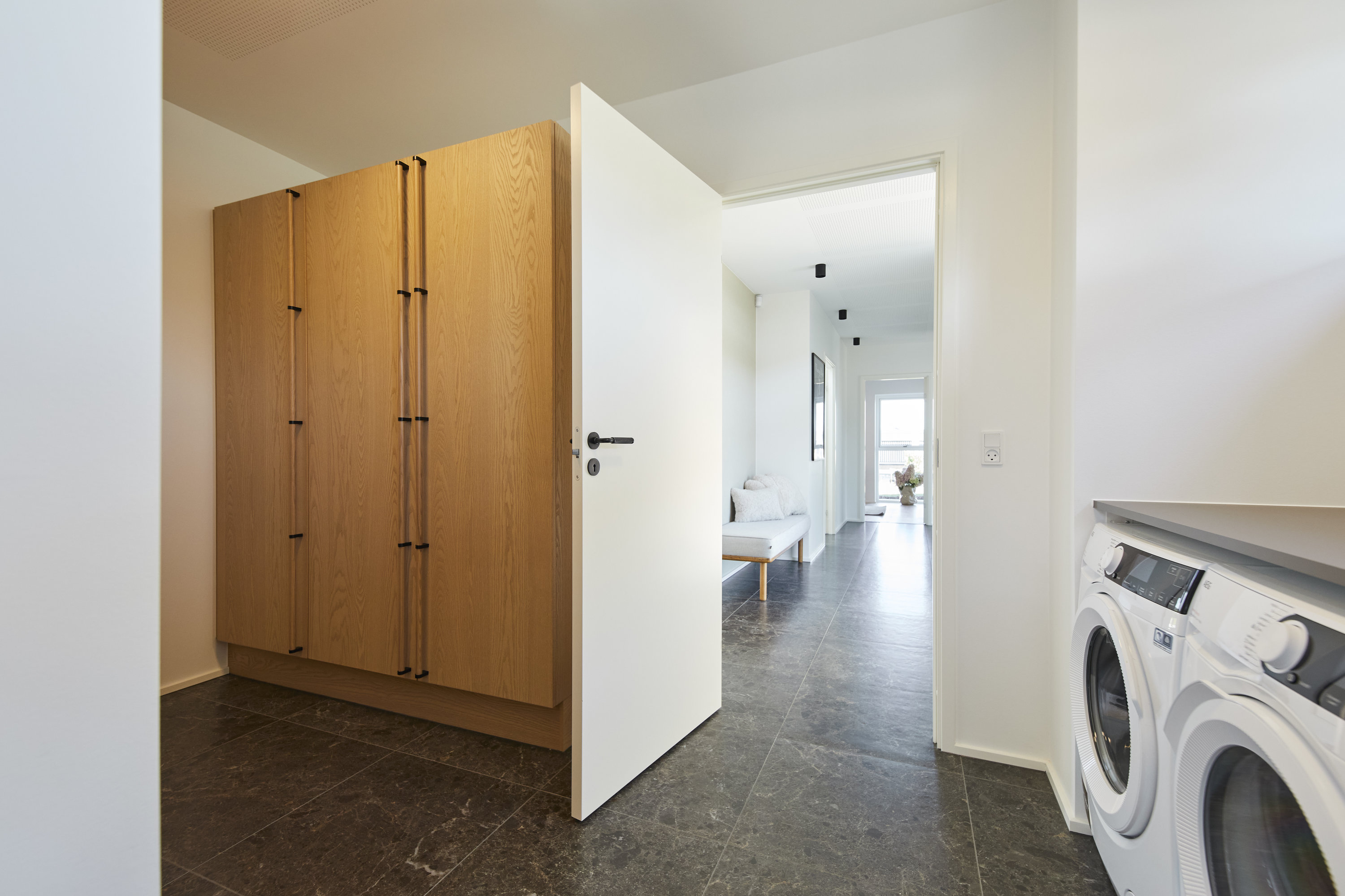 Fremhævet  billede i fuldskærmstilstand. Billede af Løvehalen 40, 8700 Horsens