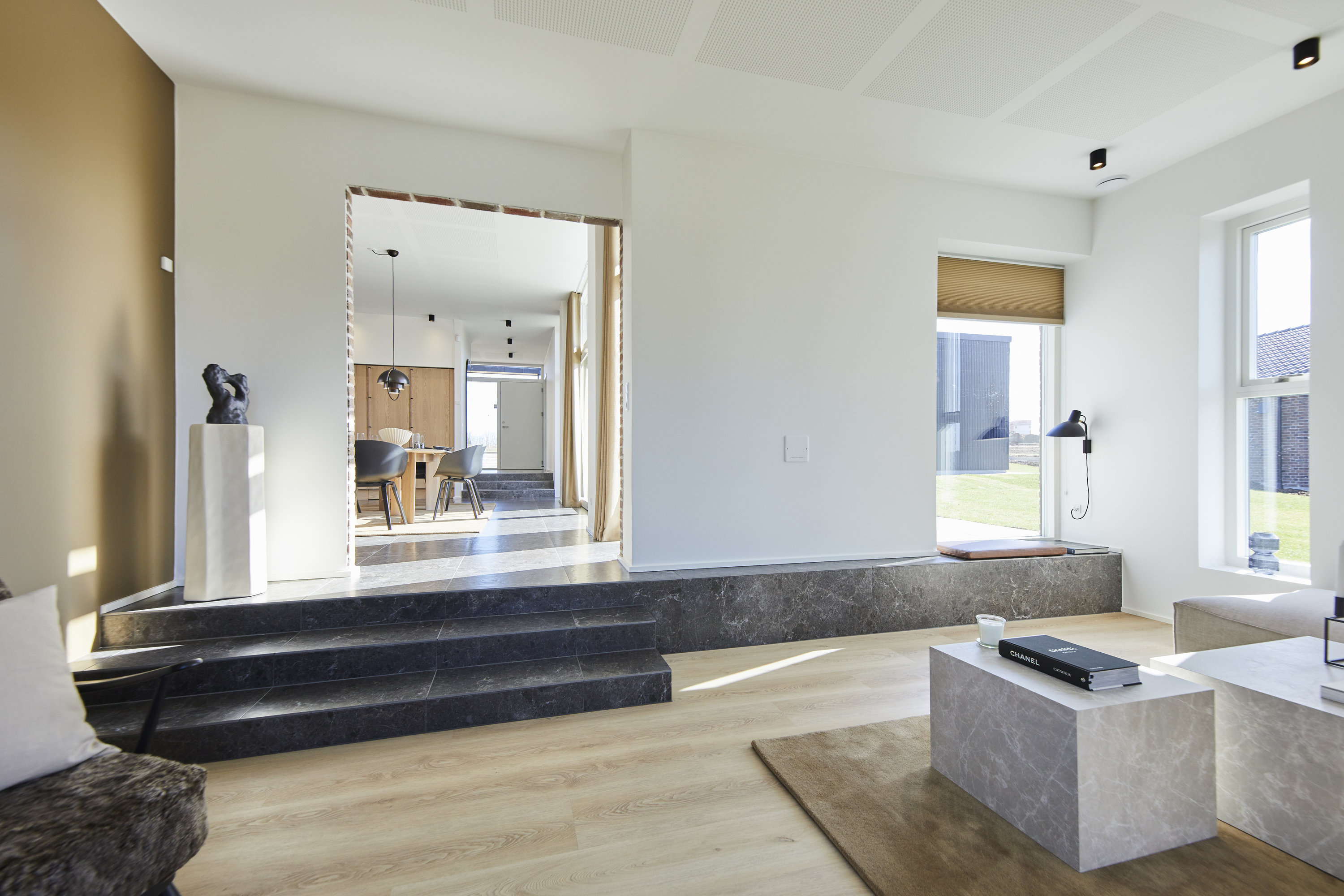 Fremhævet  billede i fuldskærmstilstand. Billede af Løvehalen 40, 8700 Horsens