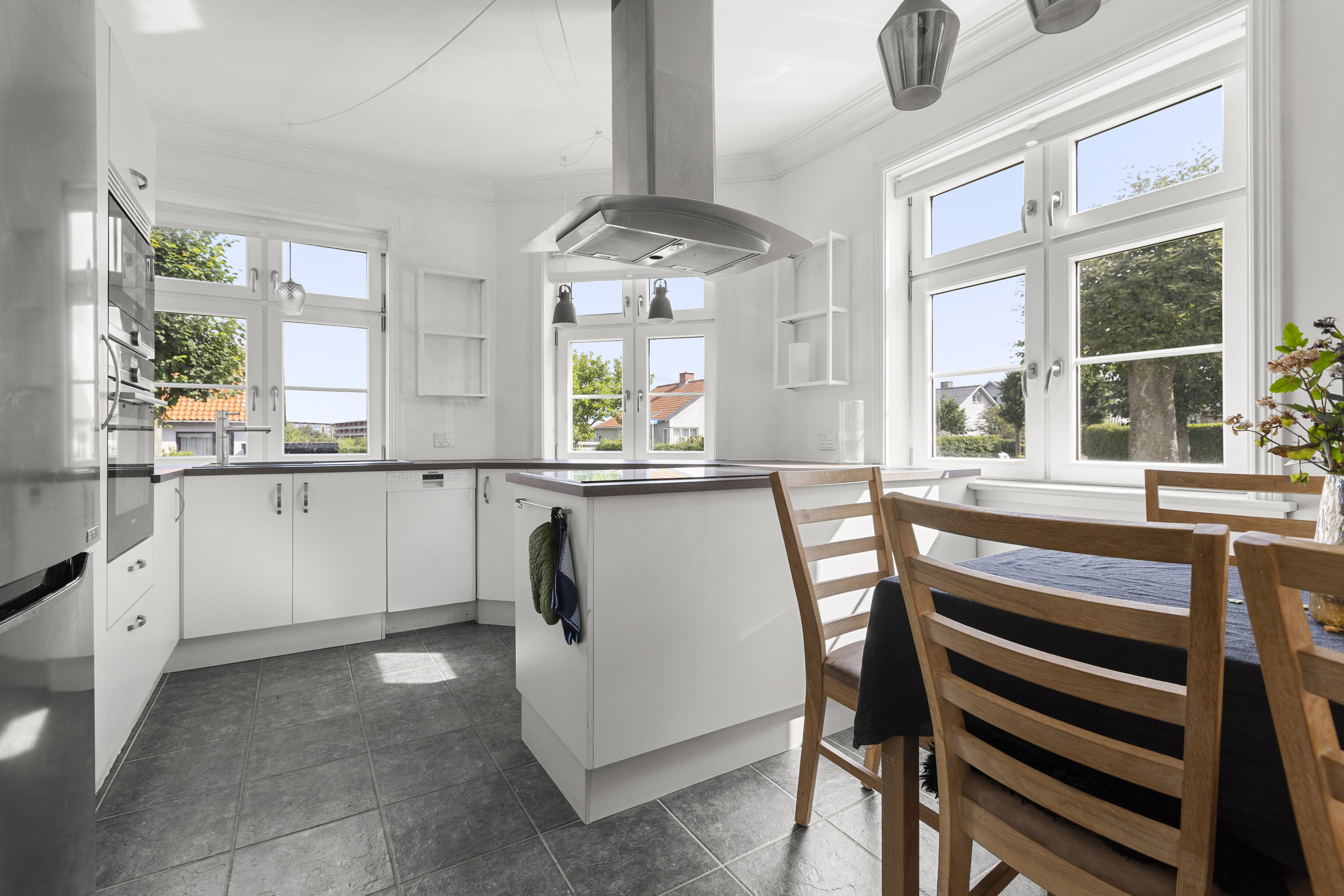 Fremhævet køkken billede i fuldskærmstilstand. Billede af Elmevej 4, st.., Slagelse, 4200 Slagelse