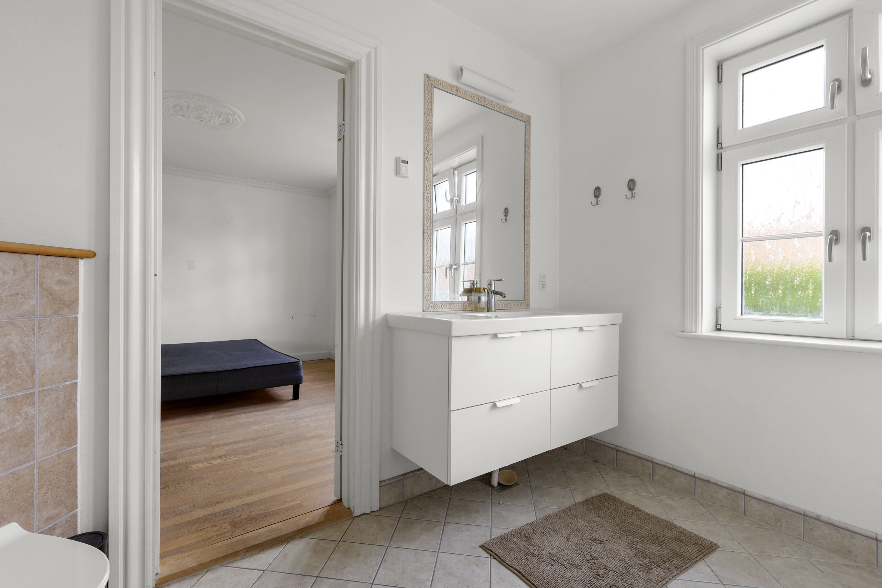 Fremhævet badeværelse billede i fuldskærmstilstand. Billede af Elmevej 4, st.., Slagelse, 4200 Slagelse