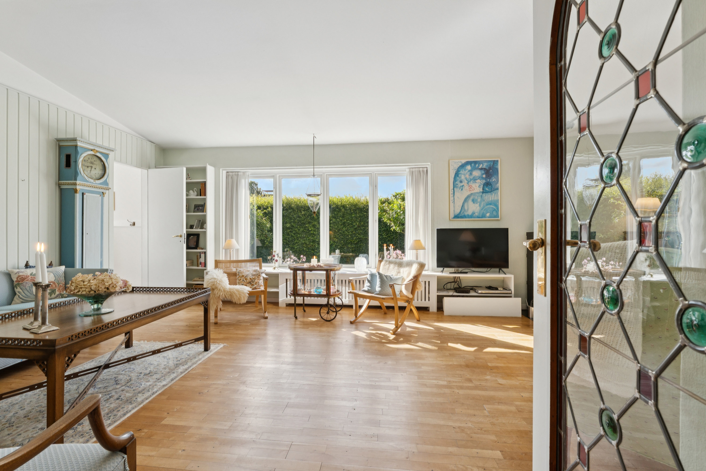 Miniaturebillede 1: stue. Billede af Sophienberg Vænge 23, 2960 Rungsted Kyst