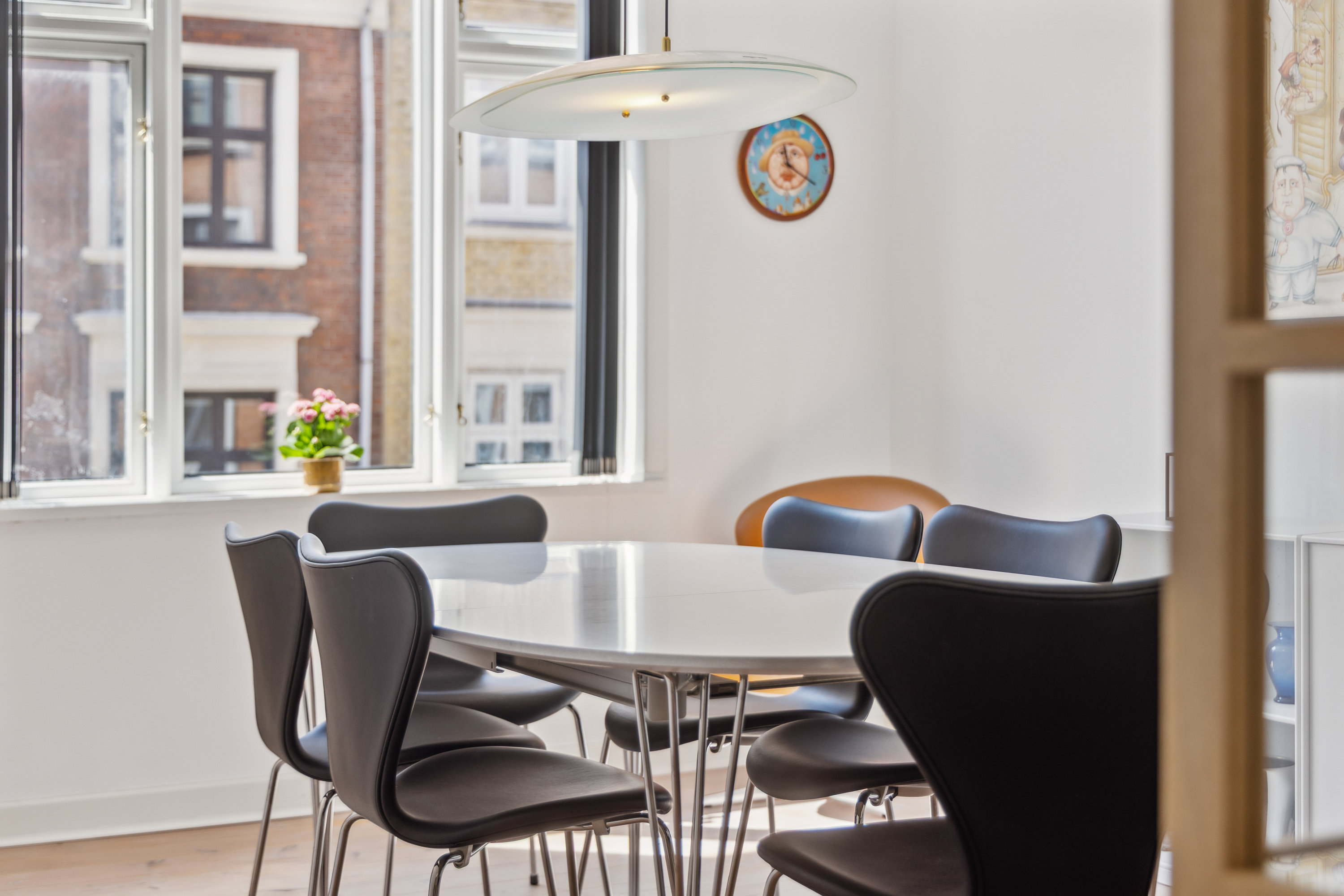 Fremhævet stue billede i fuldskærmstilstand. Billede af Christiansgade 35, 1. tv., 9000 Aalborg