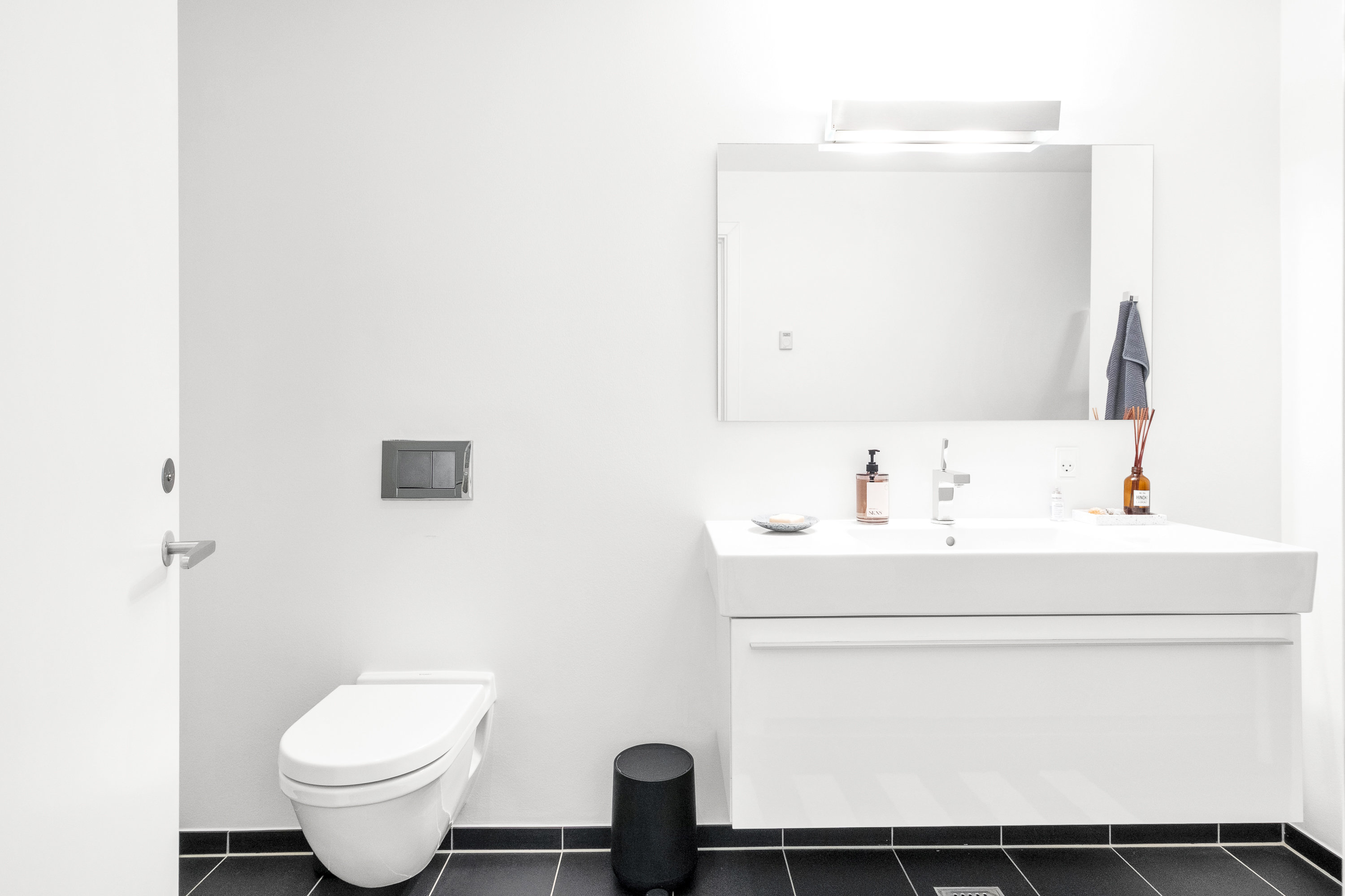 Fremhævet badeværelse billede i fuldskærmstilstand. Billede af Elmehaven 93, 8520 Lystrup