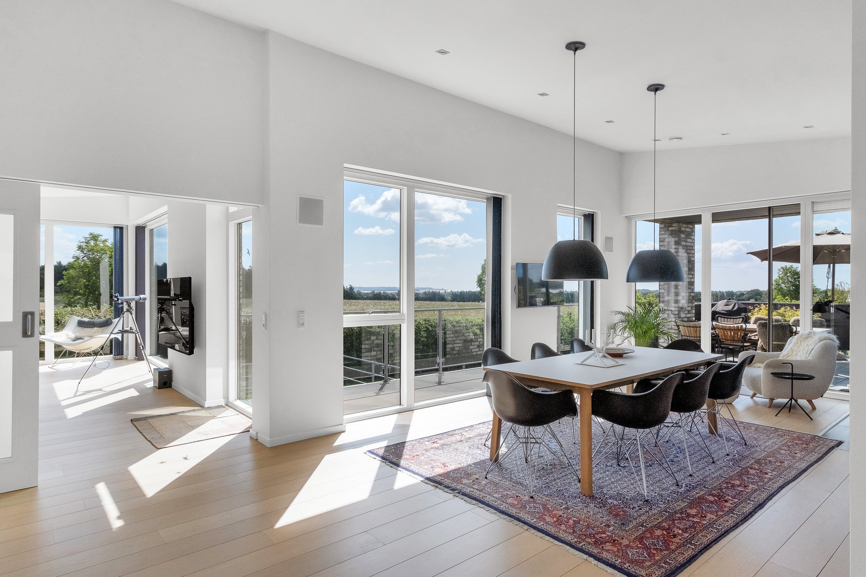 Fremhævet køkken alrum billede i fuldskærmstilstand. Billede af Elmehaven 93, 8520 Lystrup