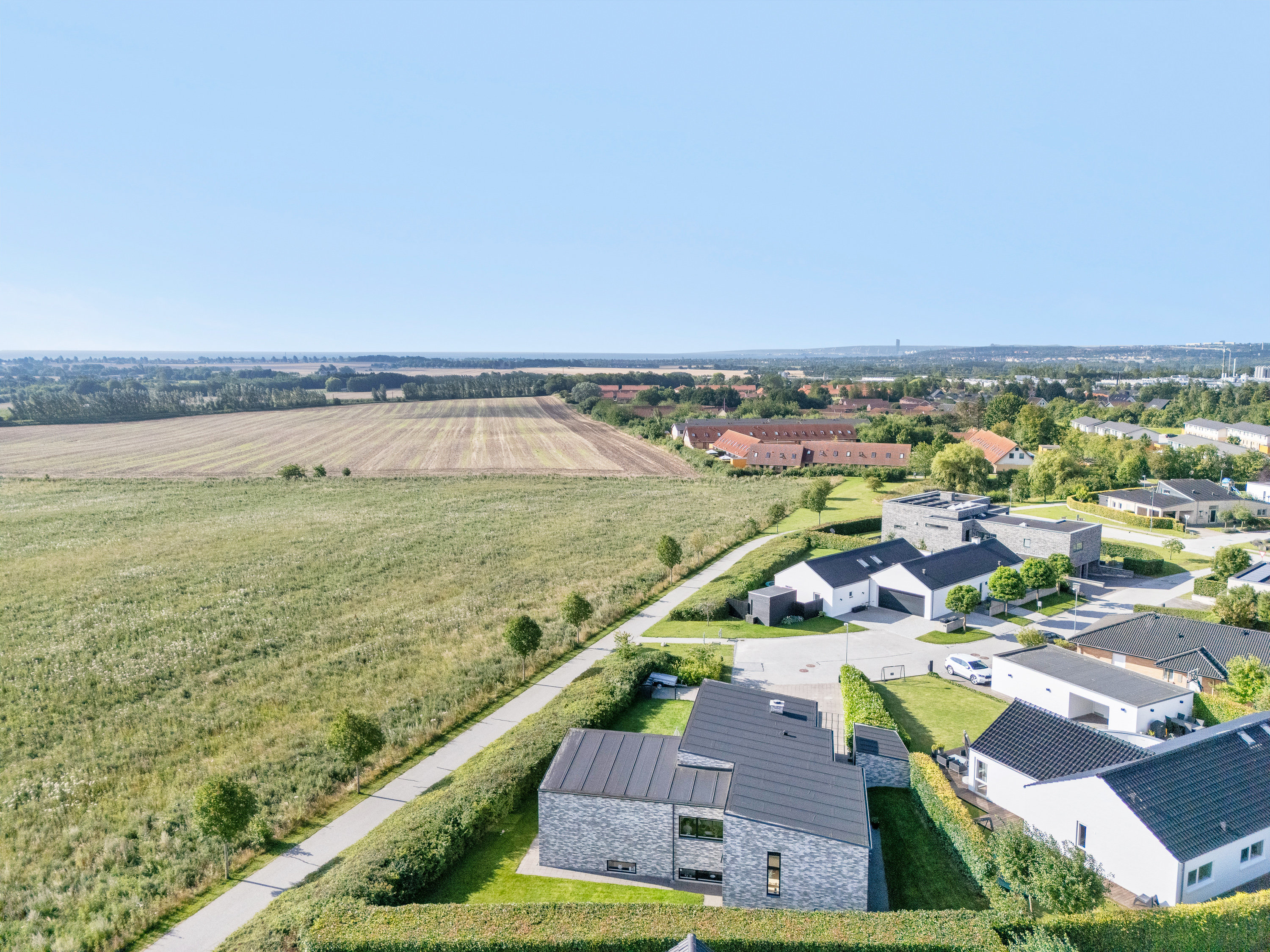 Fremhævet luftfoto billede i fuldskærmstilstand. Billede af Elmehaven 93, 8520 Lystrup