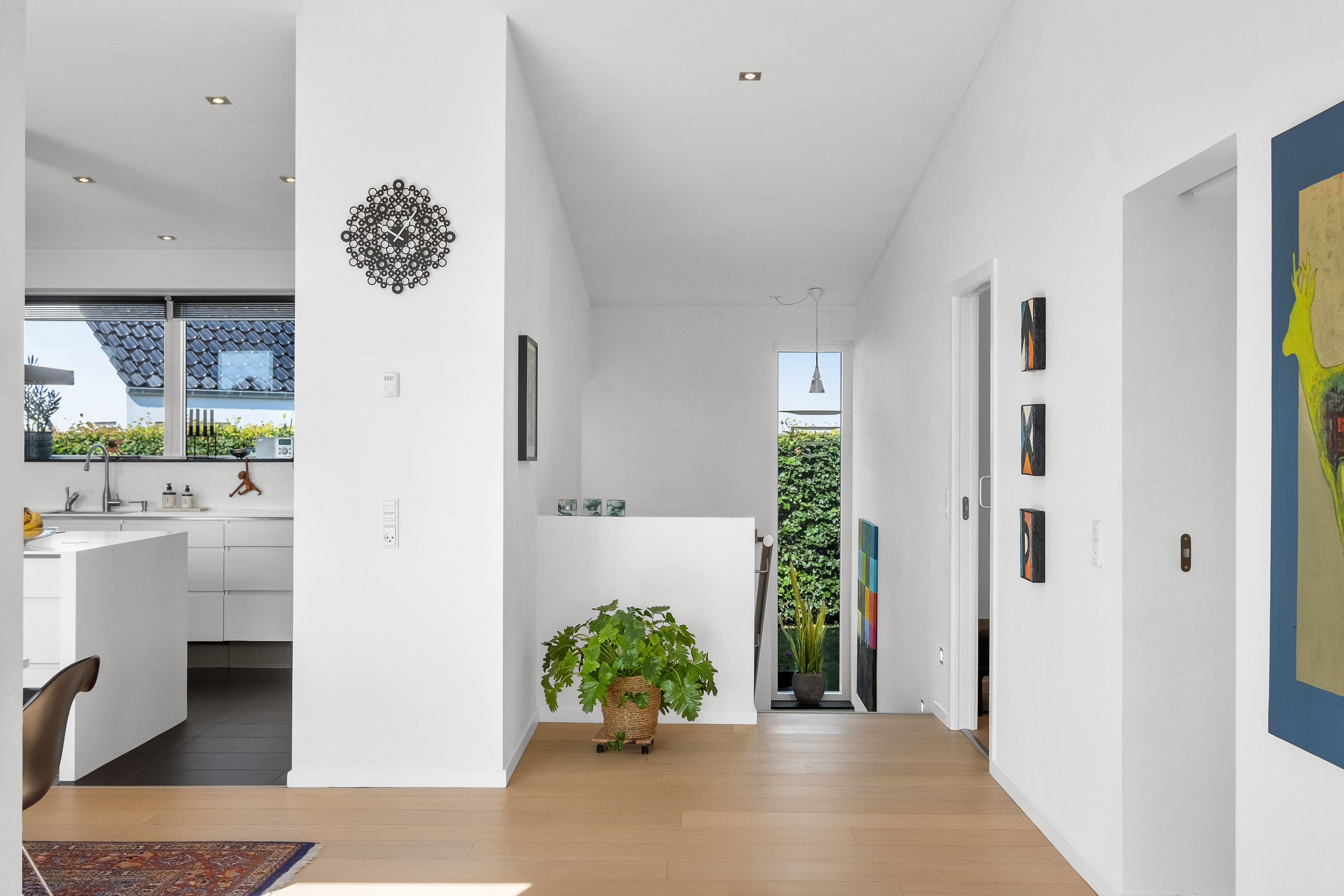 Fremhævet gang billede i fuldskærmstilstand. Billede af Elmehaven 93, 8520 Lystrup