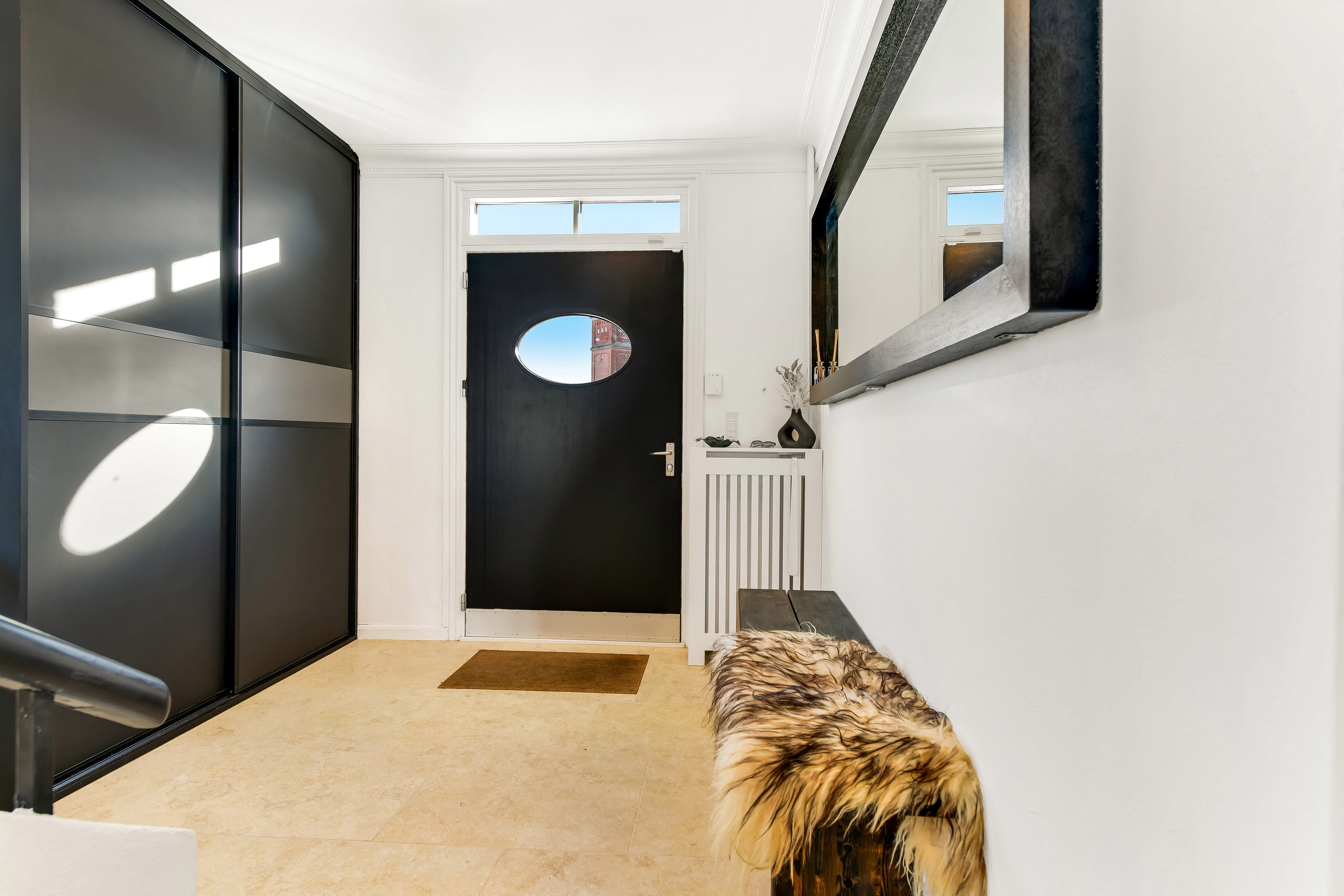 Fremhævet entré billede i fuldskærmstilstand. Billede af Jernbanegade 23, 7200 Grindsted