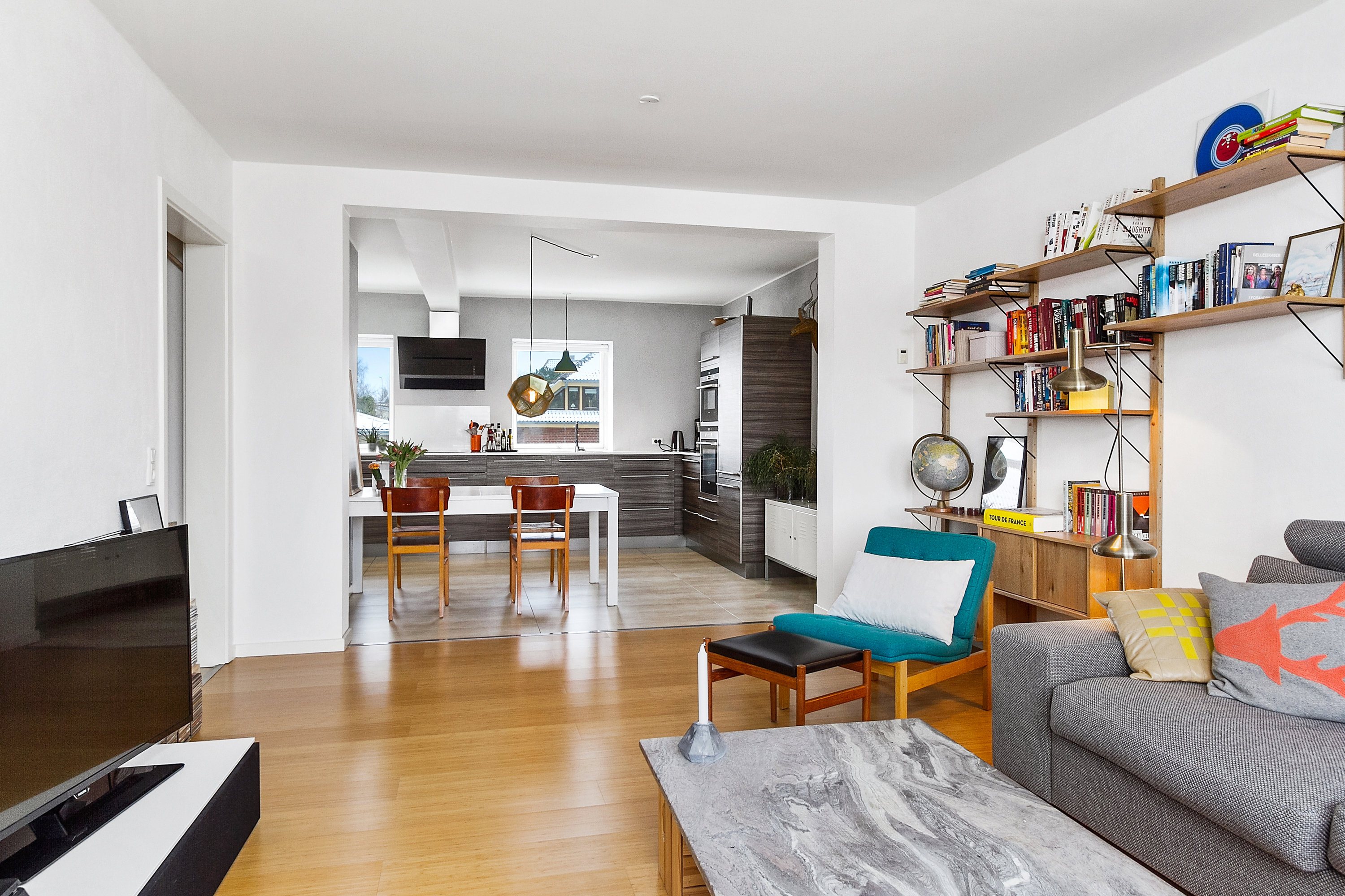 Fremhævet  billede i fuldskærmstilstand. Billede af Hadsundvej 86F, 1. tv., 9000 Aalborg