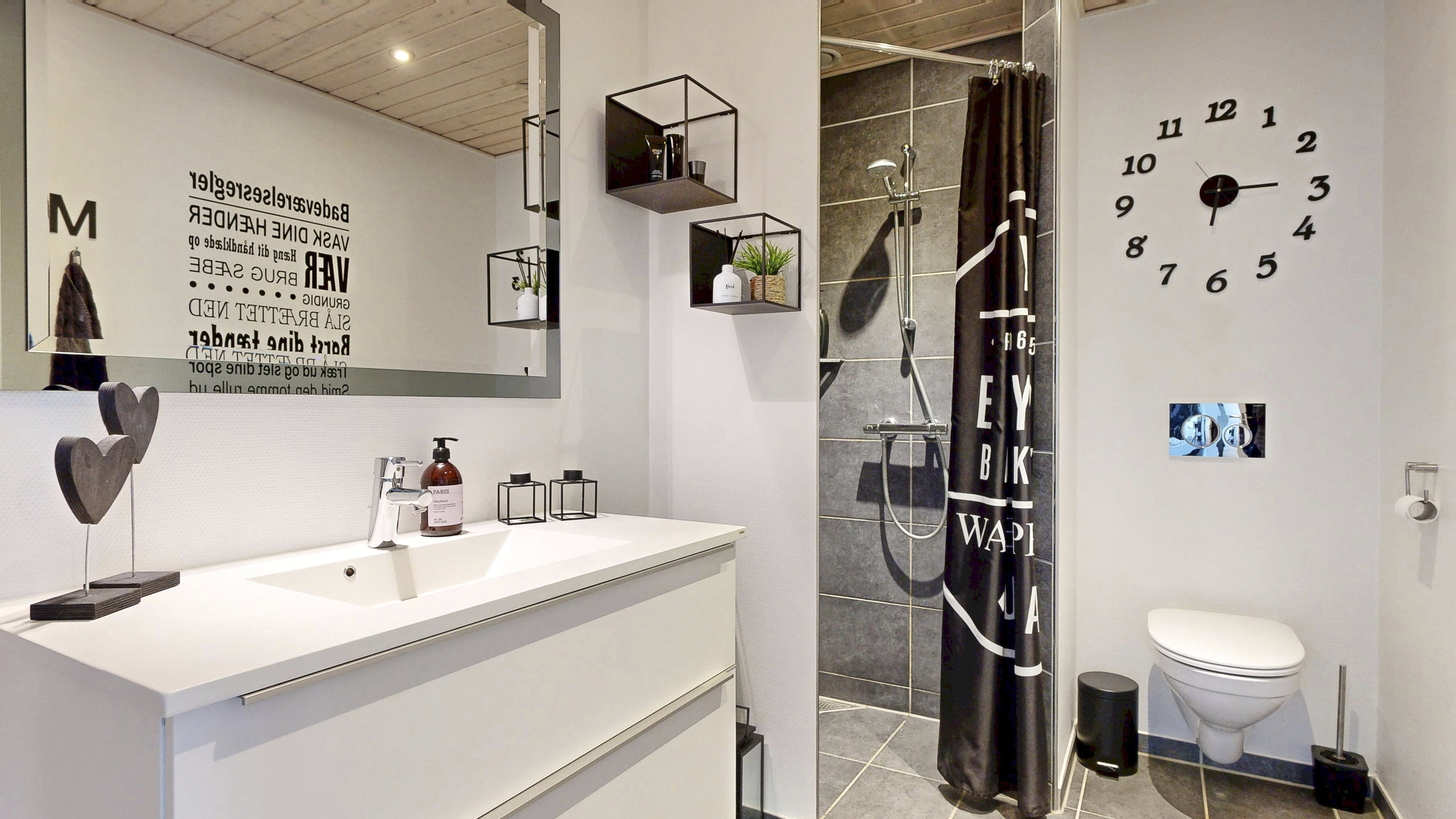 Fremhævet badeværelse billede i fuldskærmstilstand. Billede af Lundager 1, Ørum, 8830 Tjele