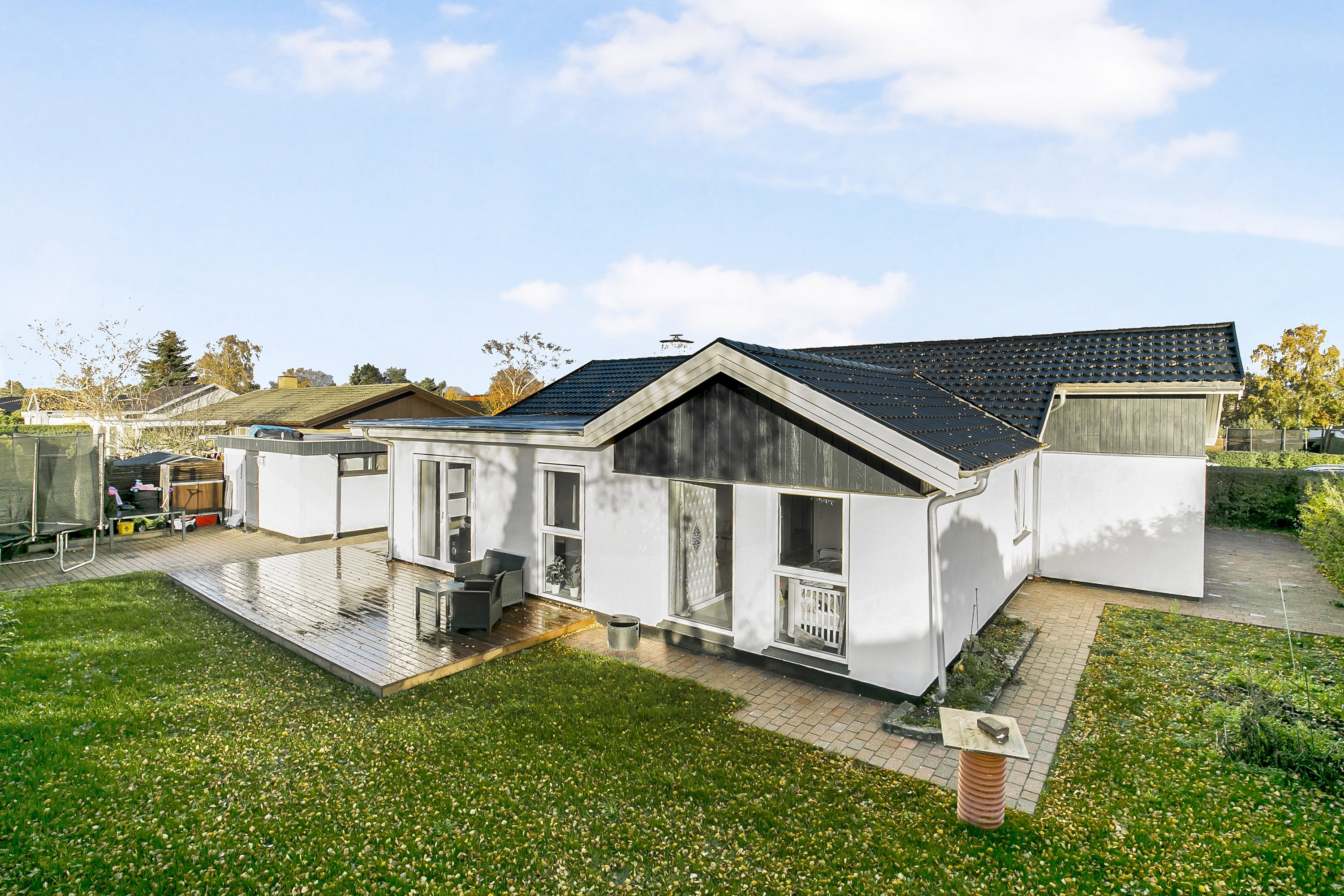 Fremhævet ejendommen billede i fuldskærmstilstand. Billede af Porsager 17, 2620 Albertslund