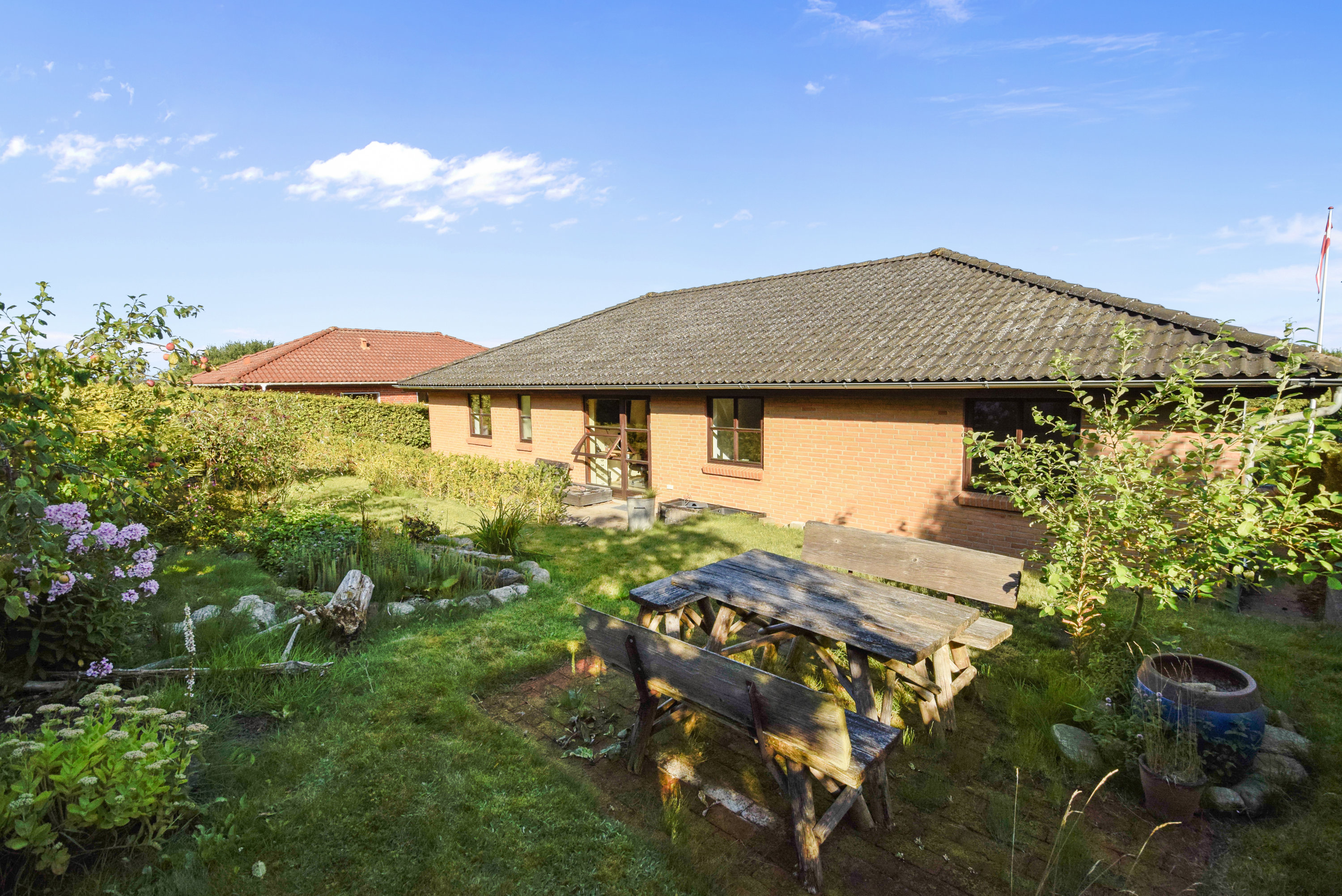 Fremhævet  billede i fuldskærmstilstand. Billede af Bakken 13, Ulbjerg, 8832 Skals