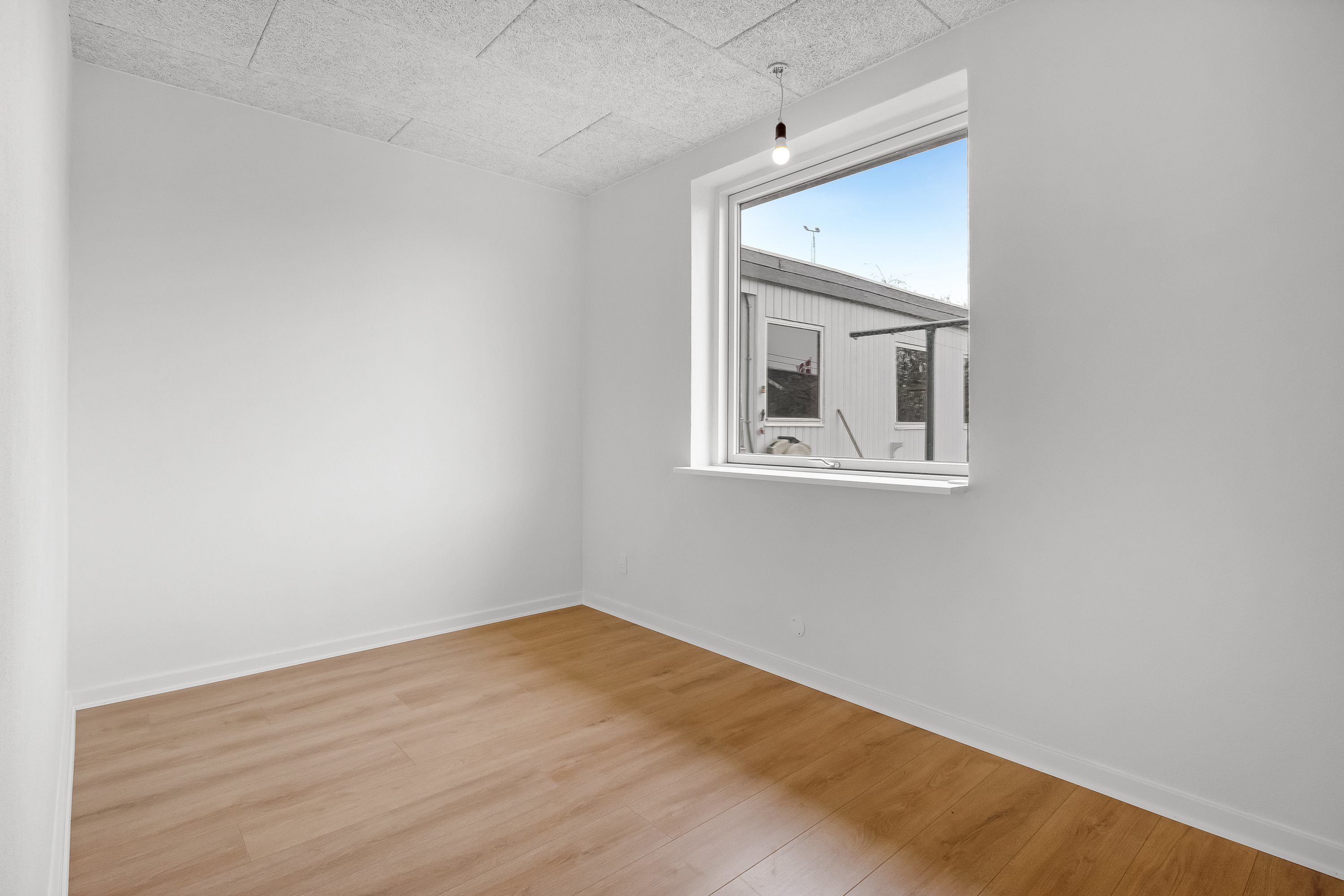 Fremhævet  billede i fuldskærmstilstand. Billede af Velling Kirkeby 31, Velling, 6950 Ringkøbing