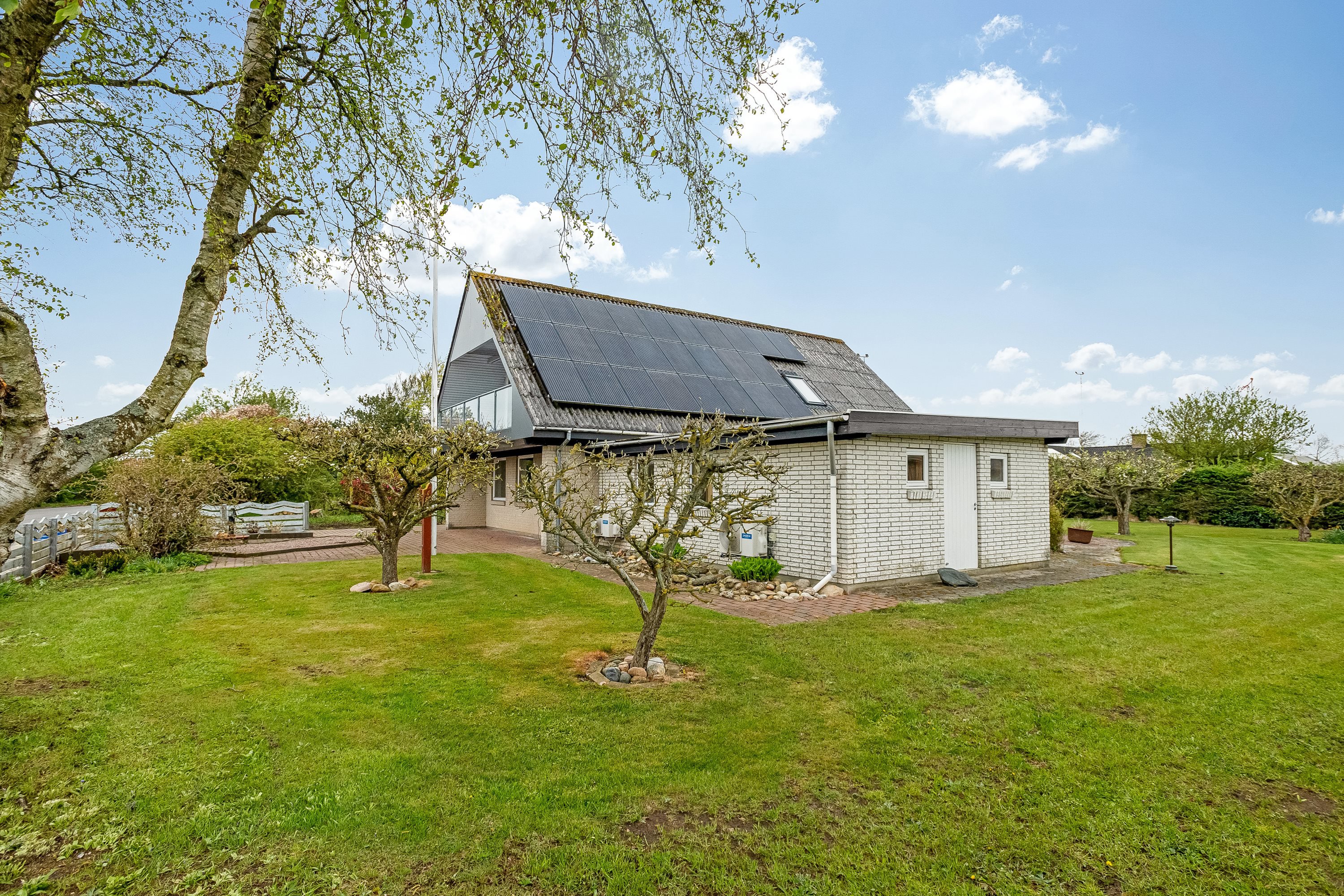 Fremhævet  billede i fuldskærmstilstand. Billede af Velling Kirkeby 31, Velling, 6950 Ringkøbing