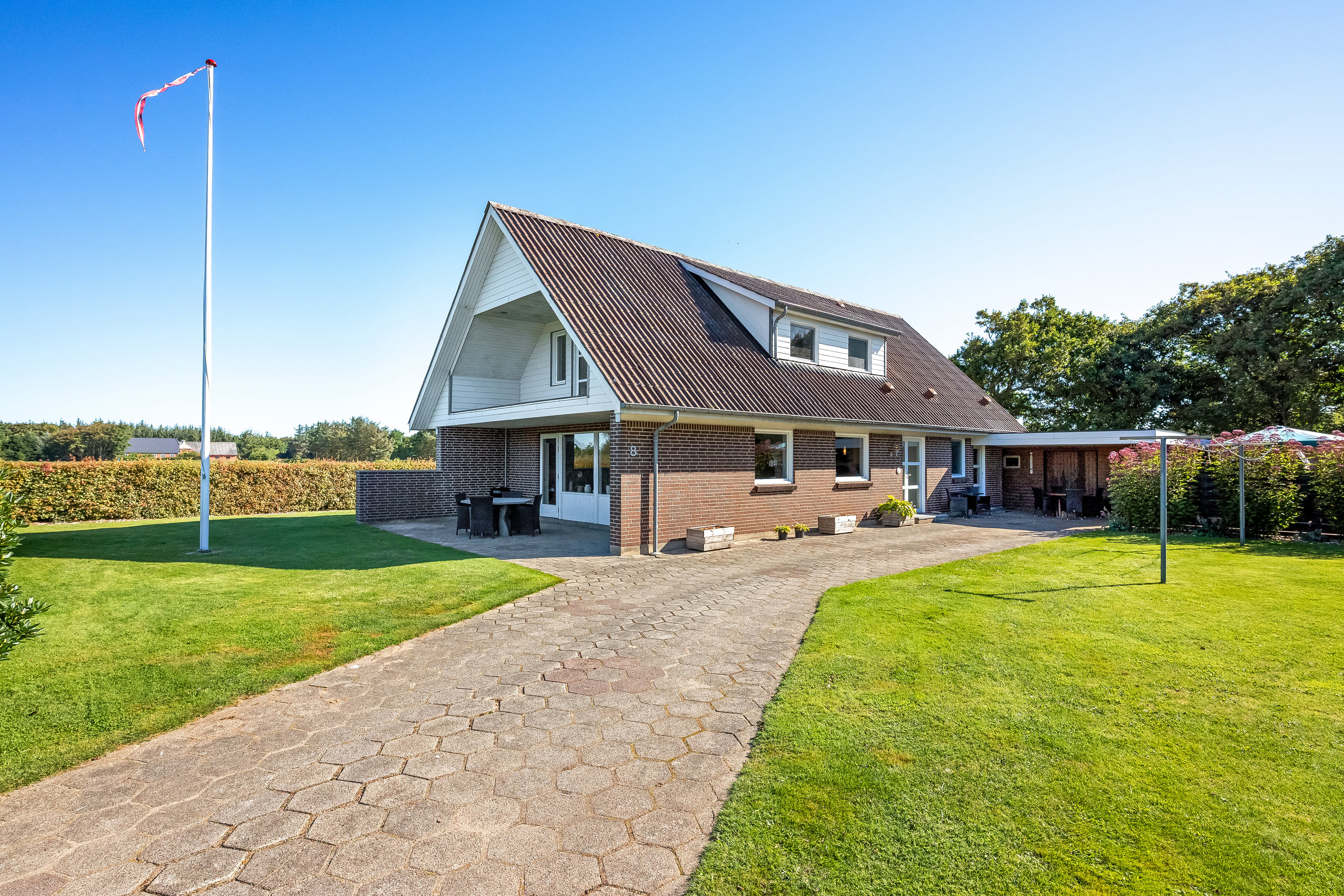 Fremhævet ejendommen billede i fuldskærmstilstand. Billede af Bymarken 8, Sdr. Nissum, 6990 Ulfborg