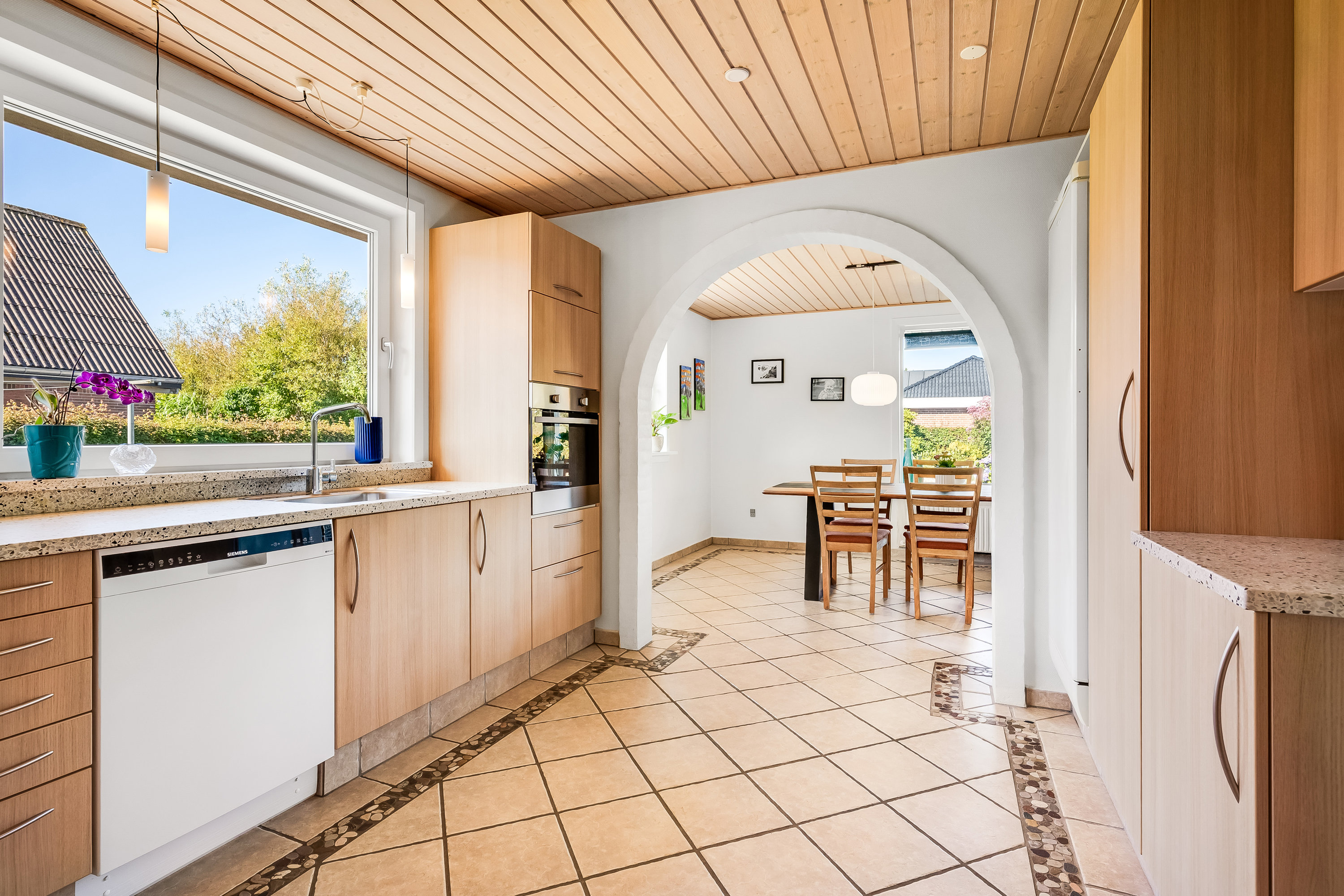 Fremhævet køkken billede i fuldskærmstilstand. Billede af Bymarken 8, Sdr. Nissum, 6990 Ulfborg