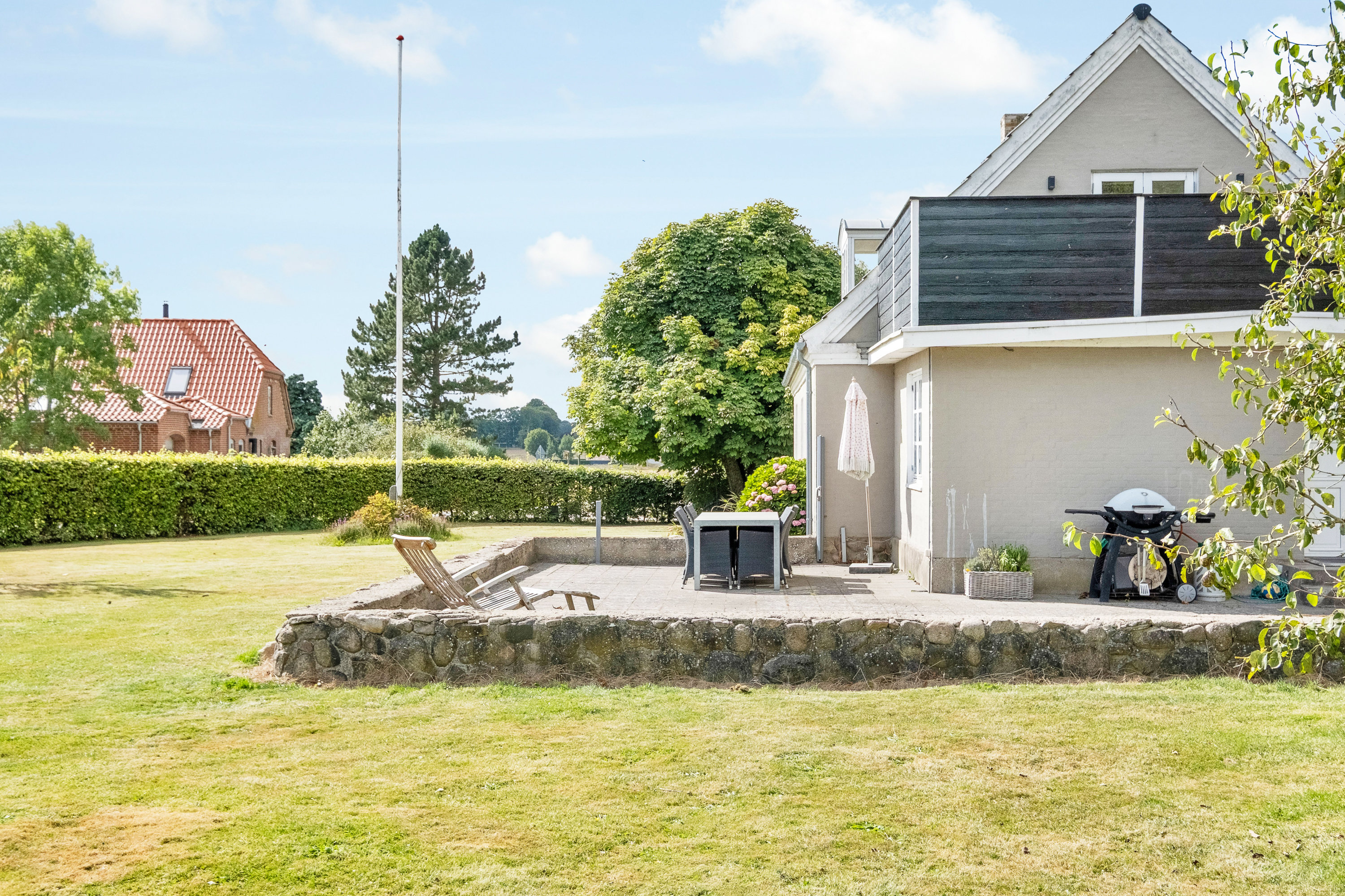 Fremhævet terrasse billede i fuldskærmstilstand. Billede af Villendrupvej 22, Villendrup, 8543 Hornslet