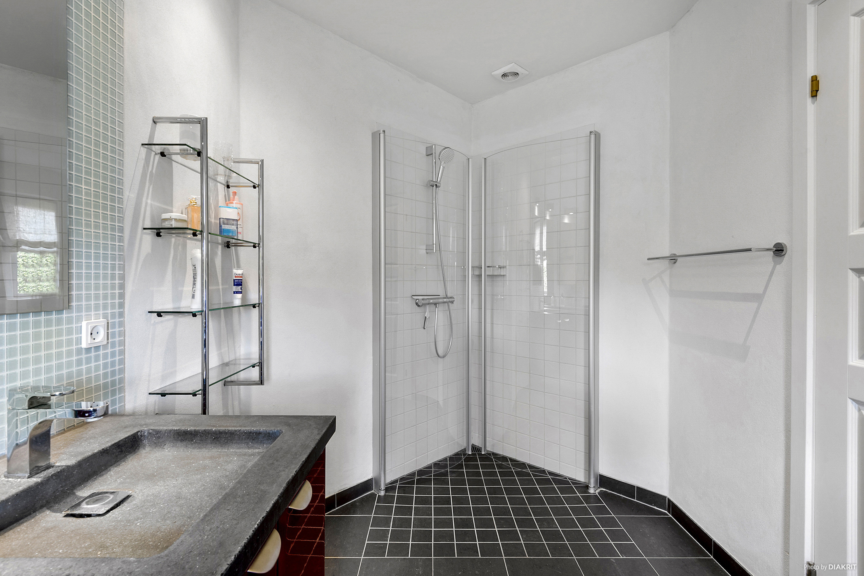 Fremhævet badeværelse billede i fuldskærmstilstand. Billede af Topasvej 15, Strøby Egede, 4600 Køge