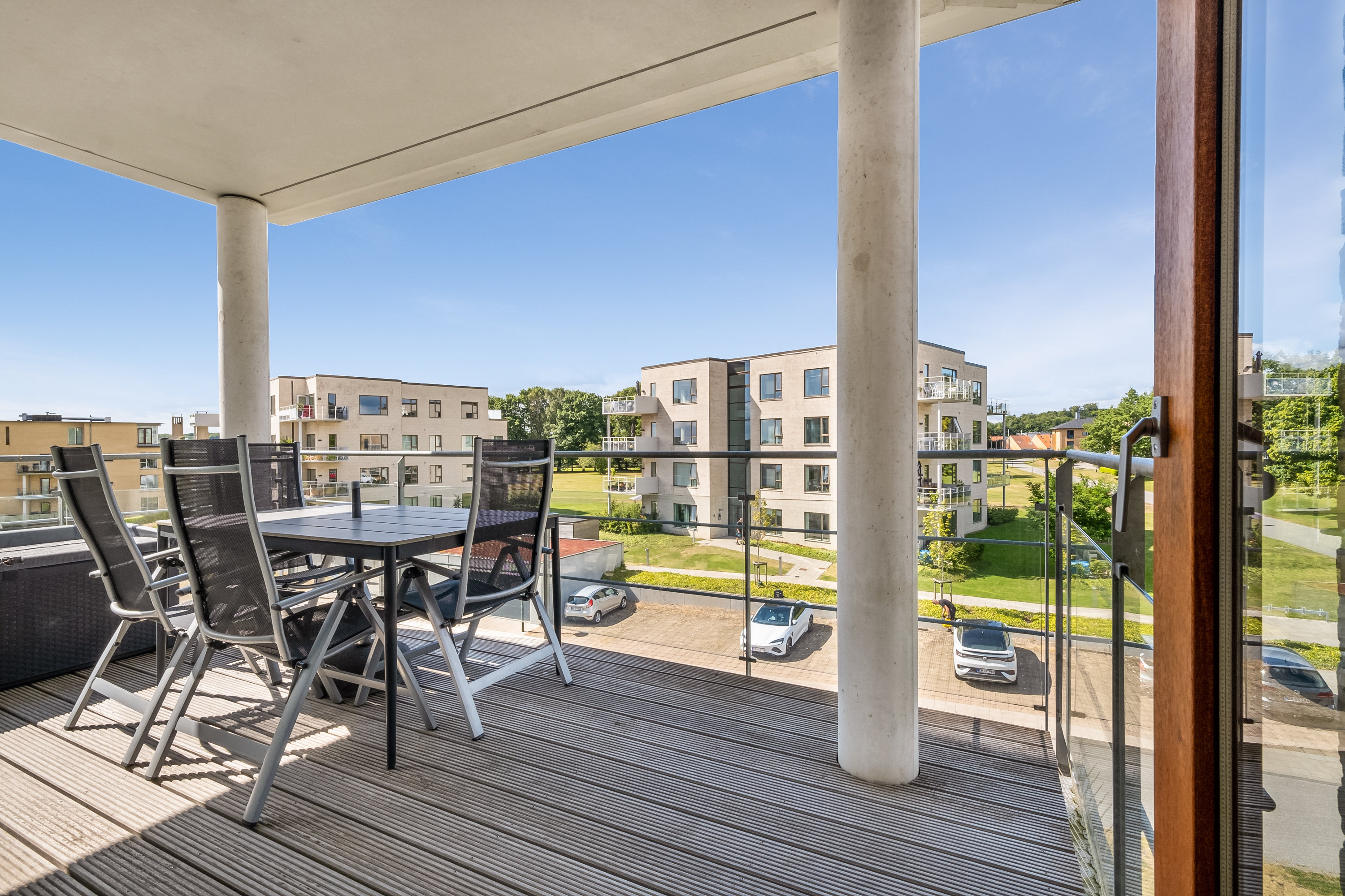 Fremhævet altan billede i fuldskærmstilstand. Billede af Fænøsund Park 1, 2. 2., 5500 Middelfart