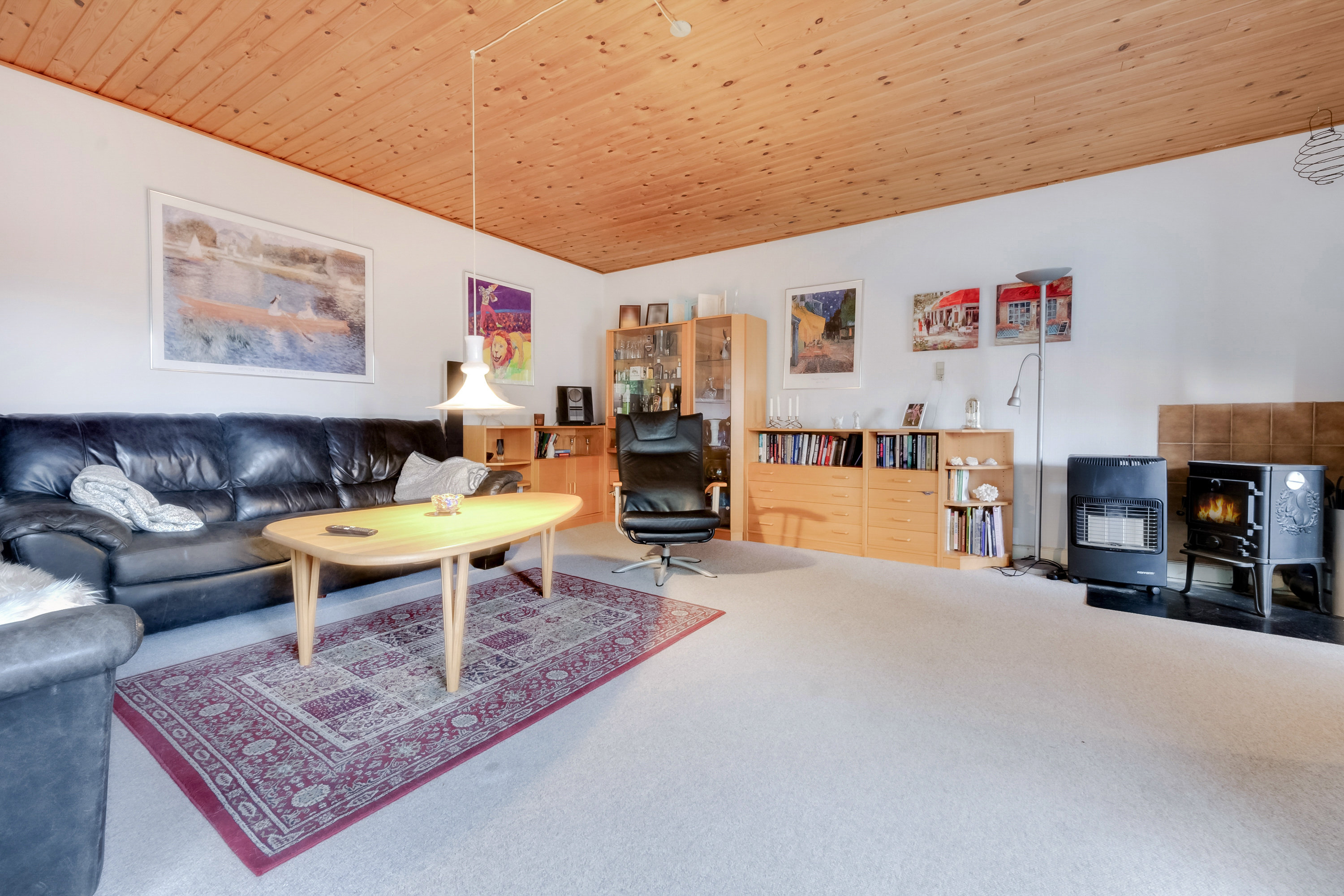 Fremhævet stue billede i fuldskærmstilstand. Billede af Rosenvænget 4, 5500 Middelfart