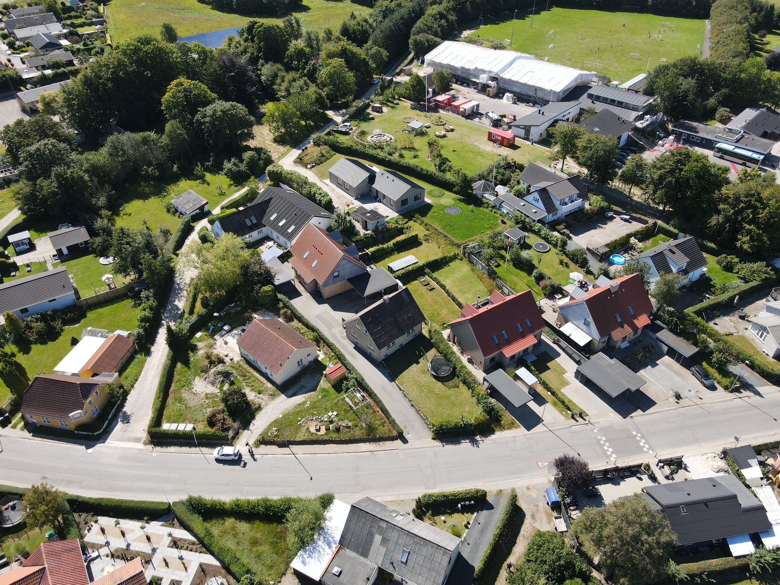 Fremhævet dronebillede billede i fuldskærmstilstand. Billede af Nøvlingvej 144A, 9260 Gistrup