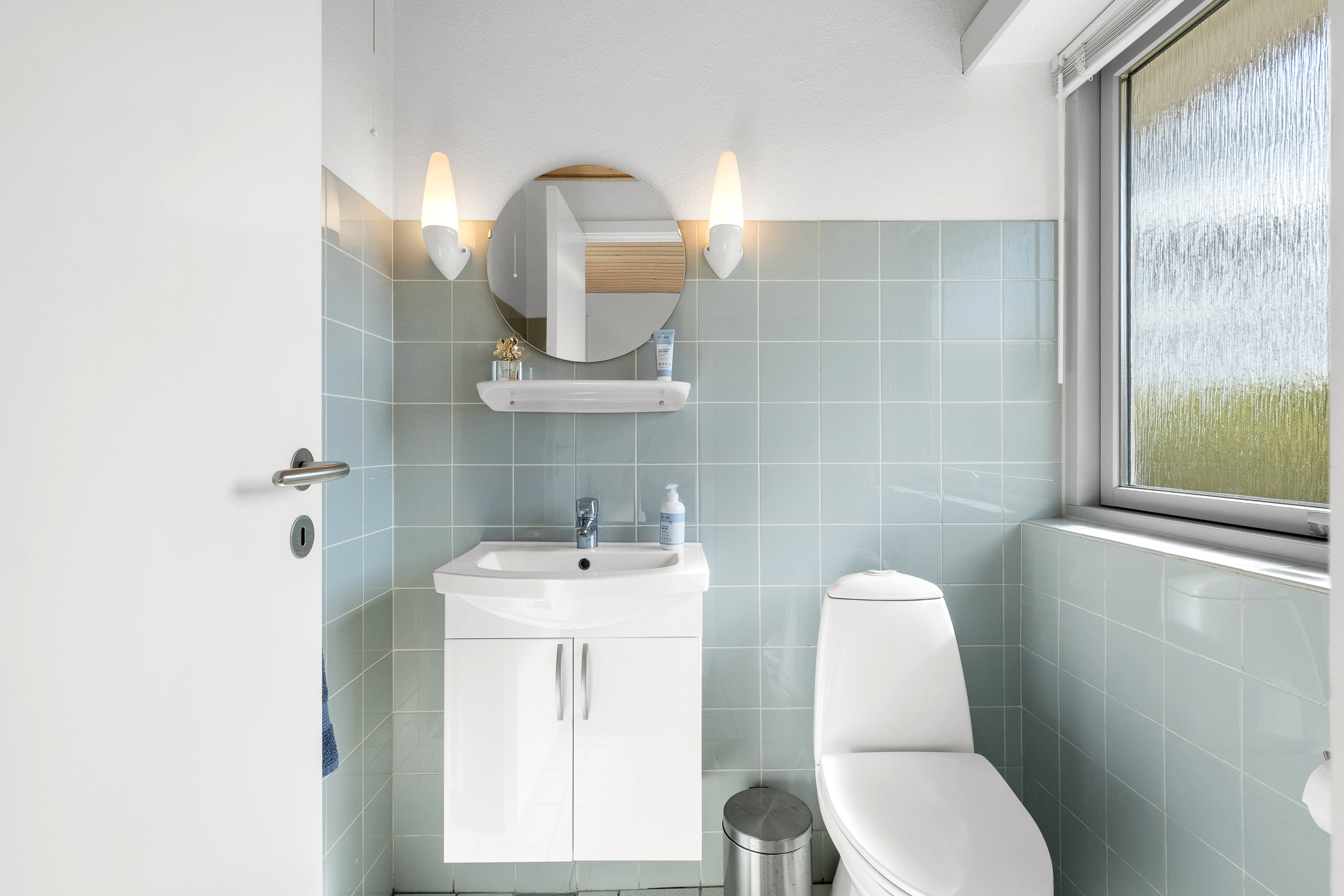 Fremhævet toilet billede i fuldskærmstilstand. Billede af Stokbrovej 47, Elev, 8520 Lystrup