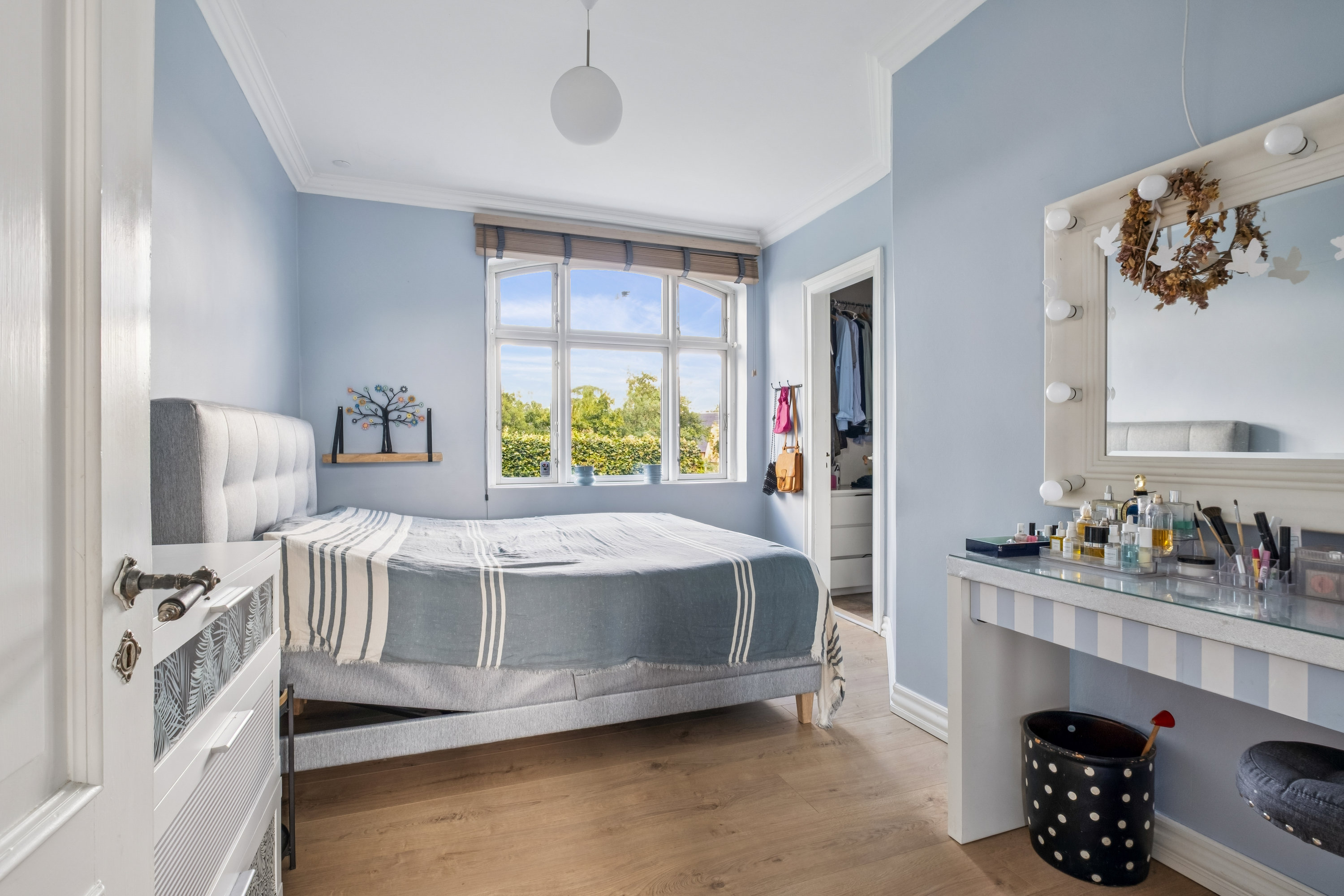 Fremhævet soveværelse billede i fuldskærmstilstand. Billede af Skovlyvej 12, Elling, 8751 Gedved