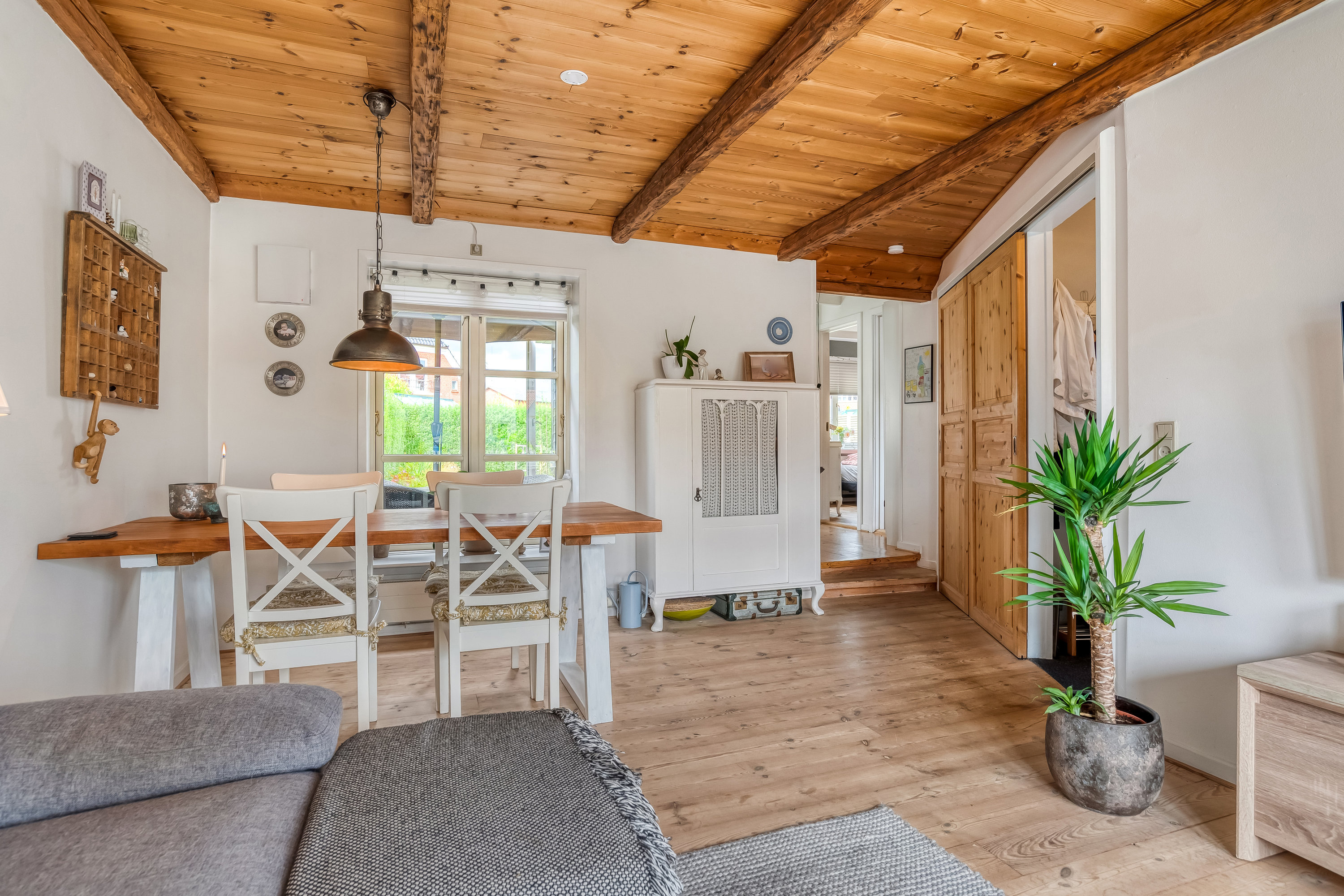 Fremhævet stue billede i fuldskærmstilstand. Billede af Skivevej 23, 7500 Holstebro