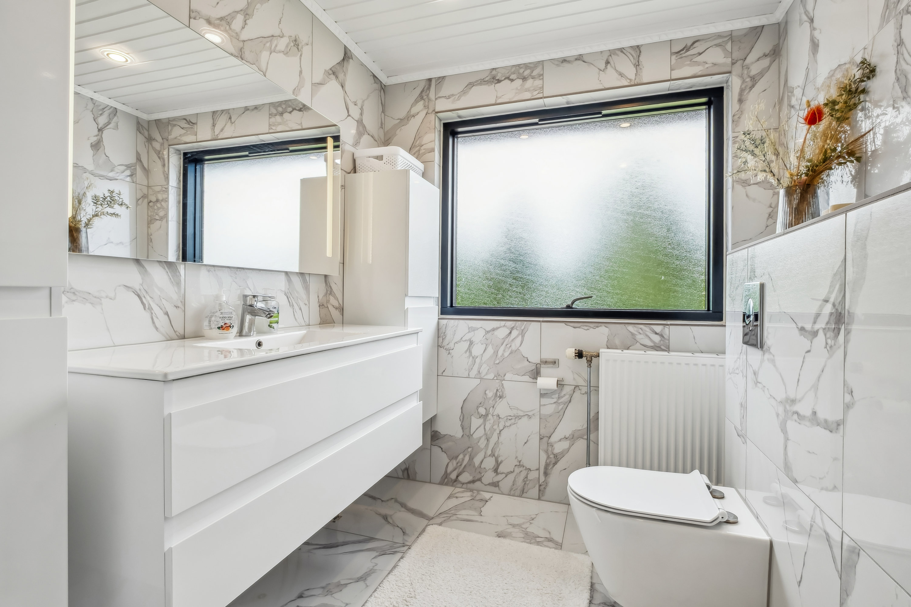 Fremhævet badeværelse billede i fuldskærmstilstand. Billede af Rønnevej 19, 8700 Horsens