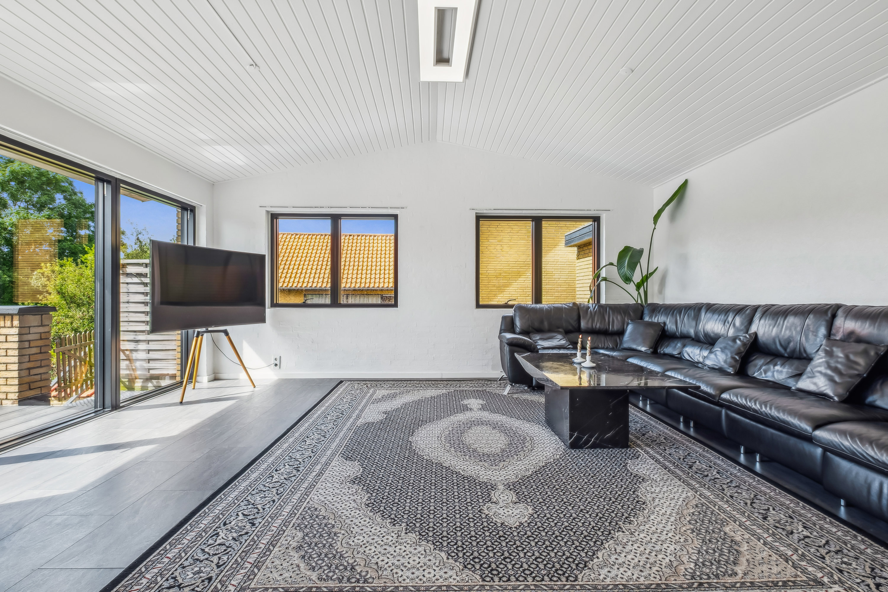 Fremhævet stue billede i fuldskærmstilstand. Billede af Rønnevej 19, 8700 Horsens