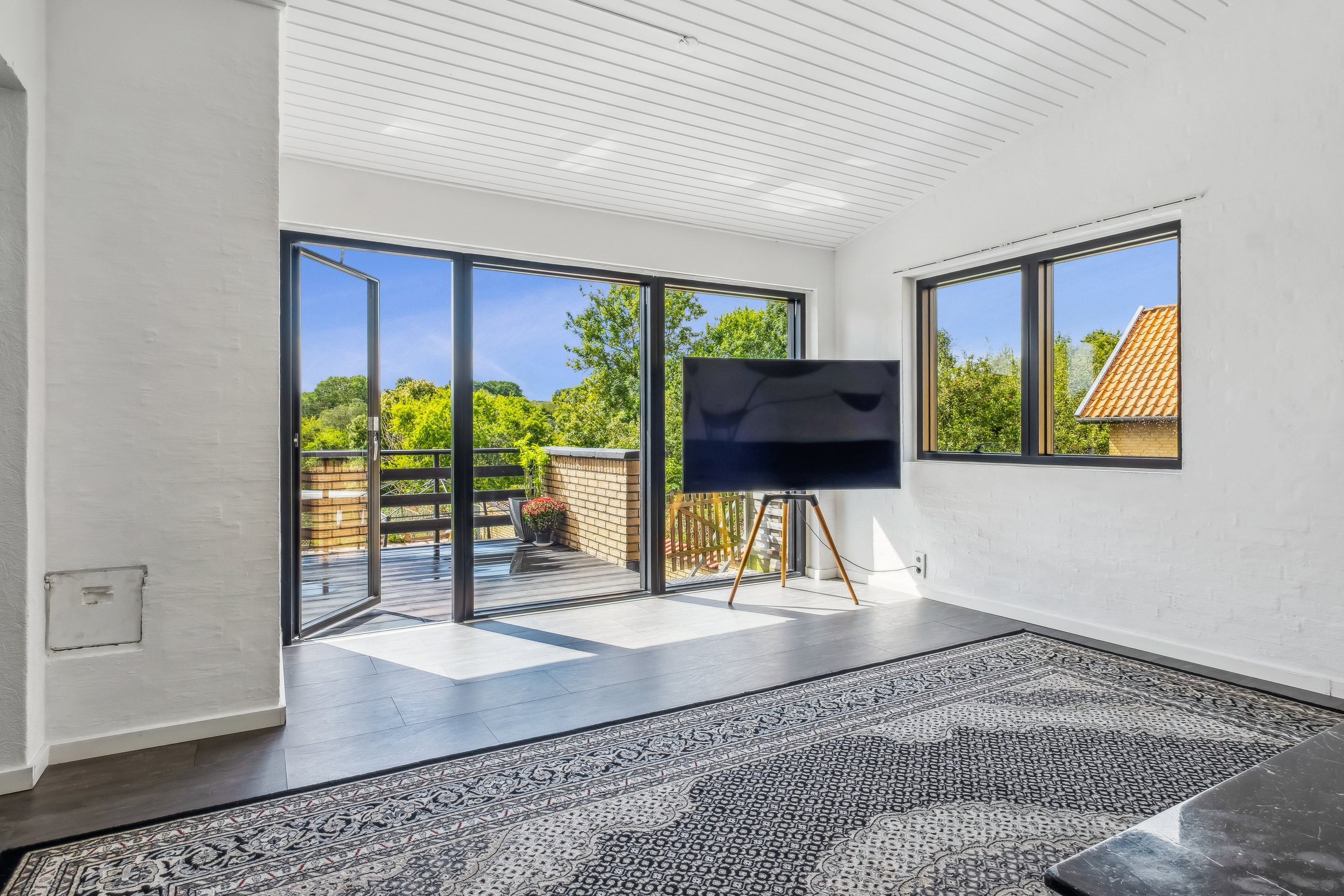 Fremhævet stue billede i fuldskærmstilstand. Billede af Rønnevej 19, 8700 Horsens