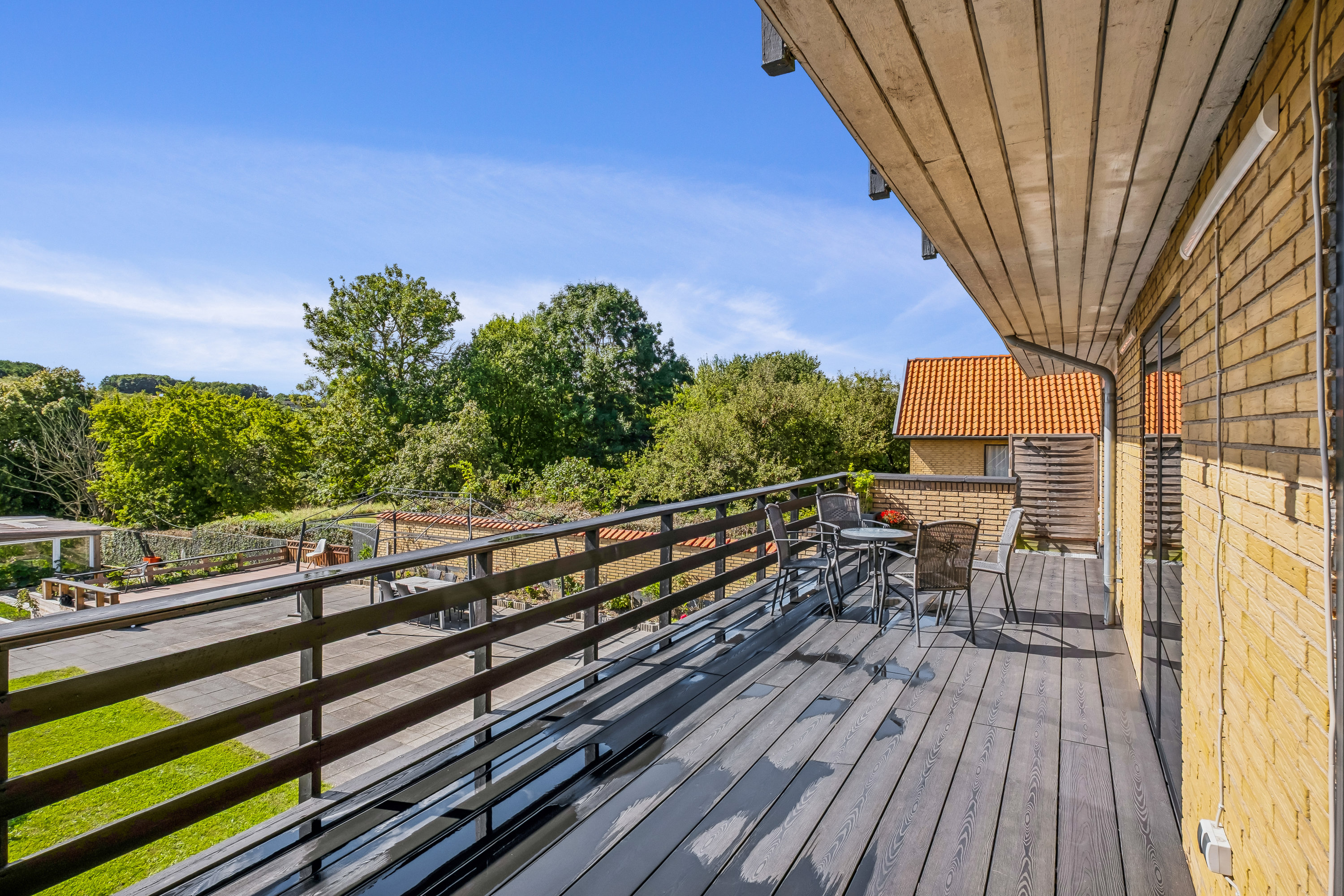 Fremhævet terrasse billede i fuldskærmstilstand. Billede af Rønnevej 19, 8700 Horsens