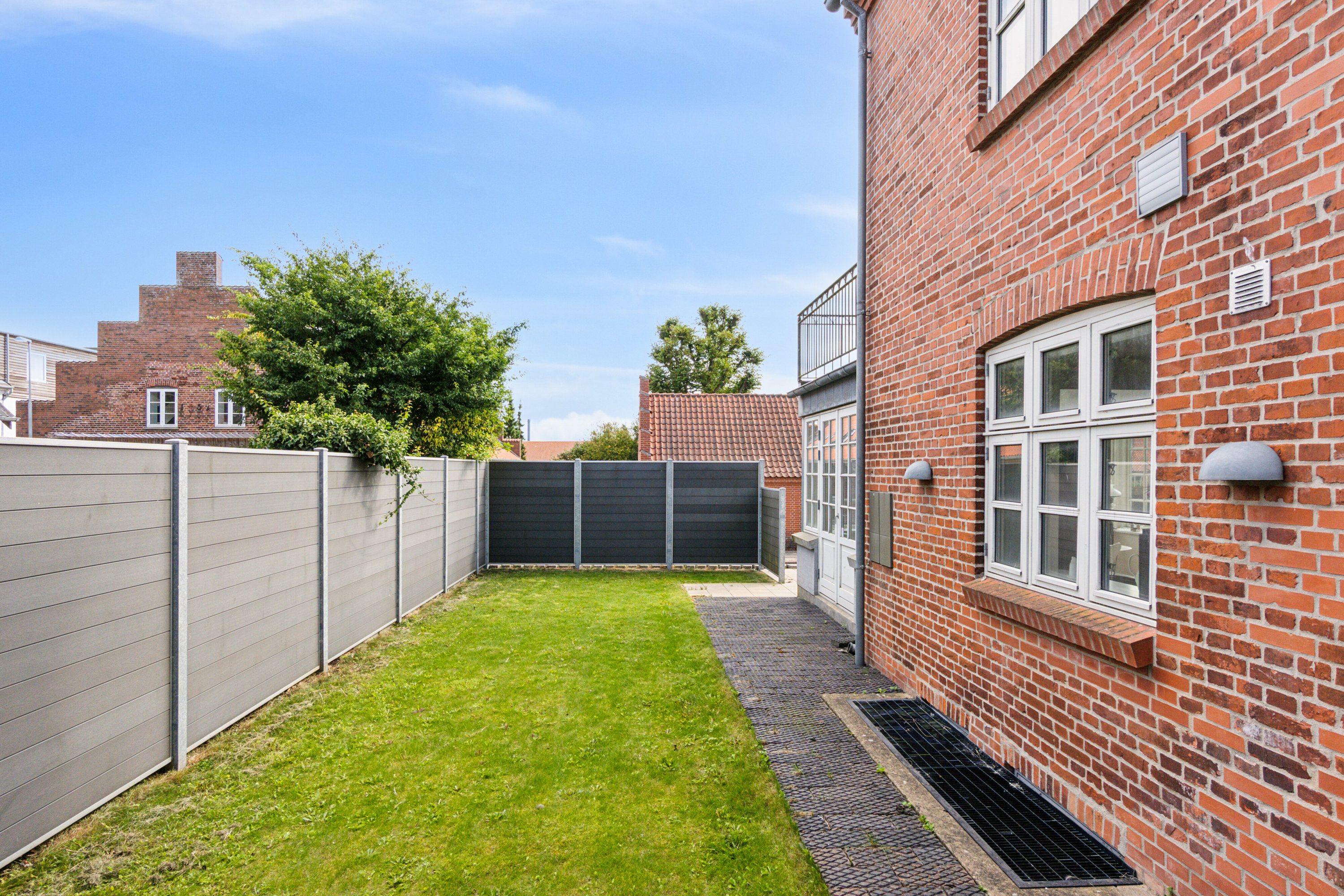 Fremhævet udendørs billede i fuldskærmstilstand. Billede af Jernbanegade 8, 7700 Thisted