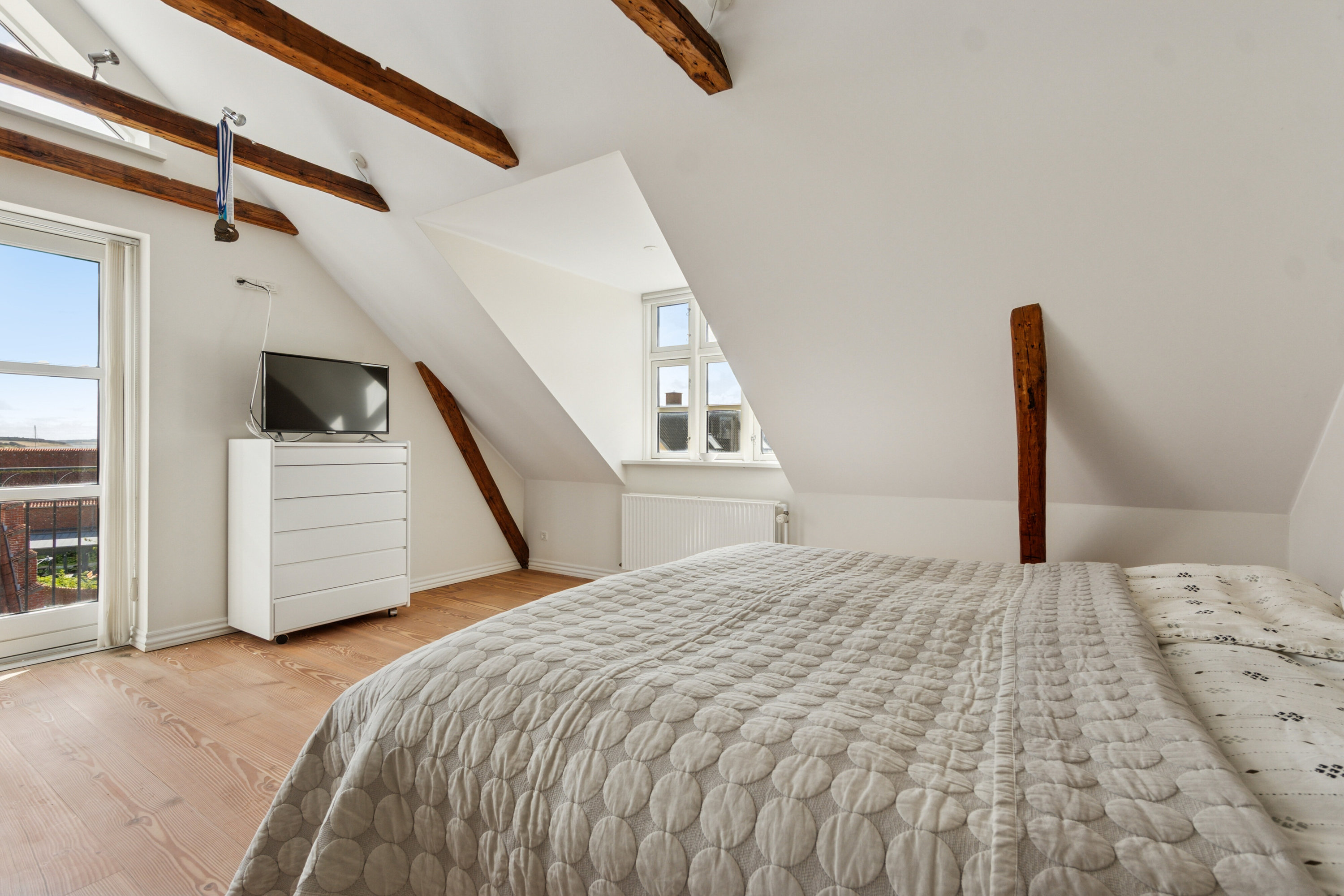 Fremhævet soveværelse billede i fuldskærmstilstand. Billede af Jernbanegade 8, 7700 Thisted