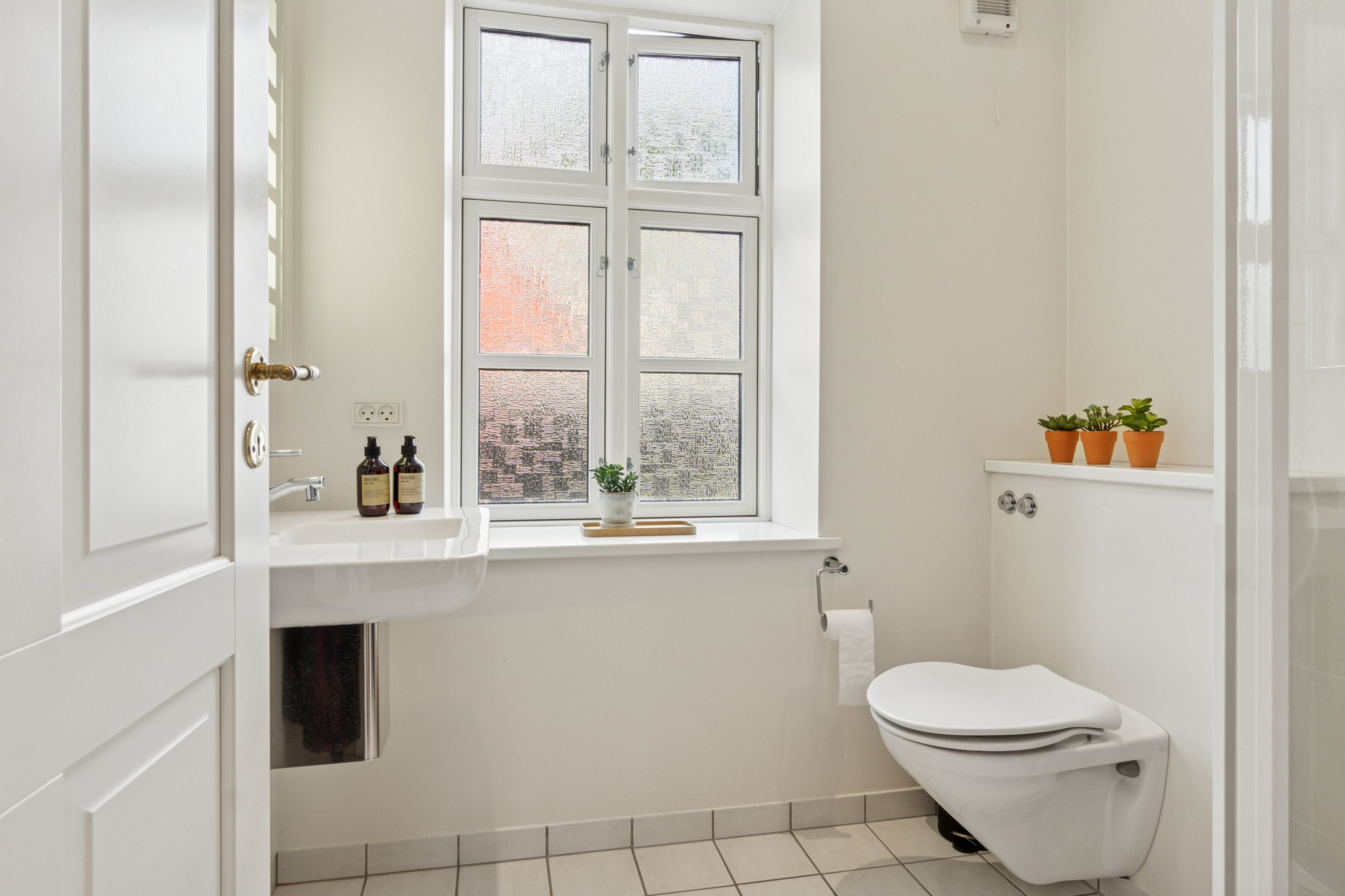 Fremhævet badeværelse billede i fuldskærmstilstand. Billede af Jernbanegade 8, 7700 Thisted