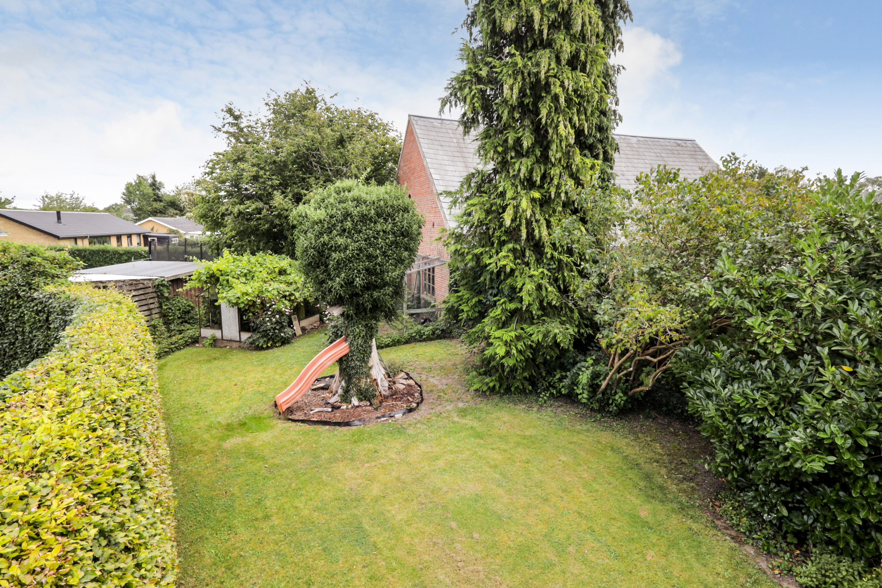 Fremhævet have billede i fuldskærmstilstand. Billede af Østergade 44, 5881 Skårup Fyn