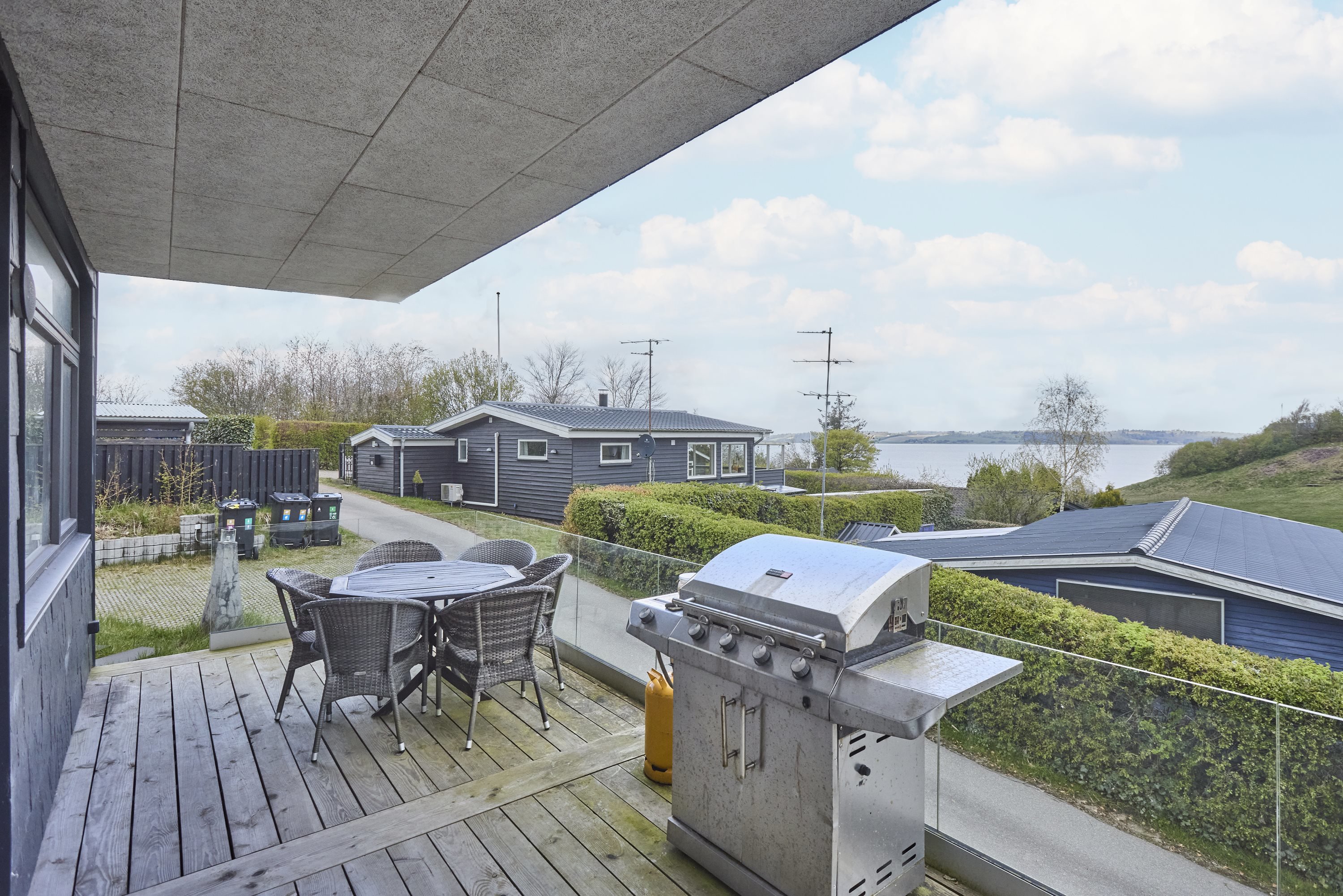 Fremhævet  billede i fuldskærmstilstand. Billede af Strandvejen 62, Hjarbæk, 8831 Løgstrup