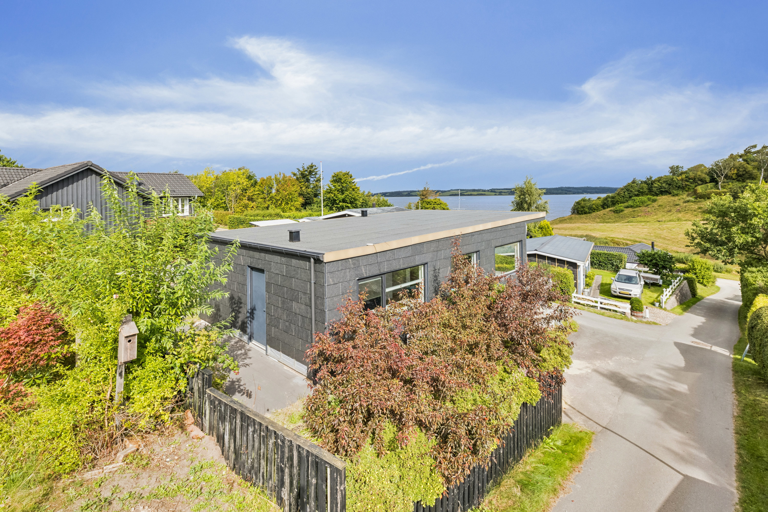 Fremhævet  billede i fuldskærmstilstand. Billede af Strandvejen 62, Hjarbæk, 8831 Løgstrup