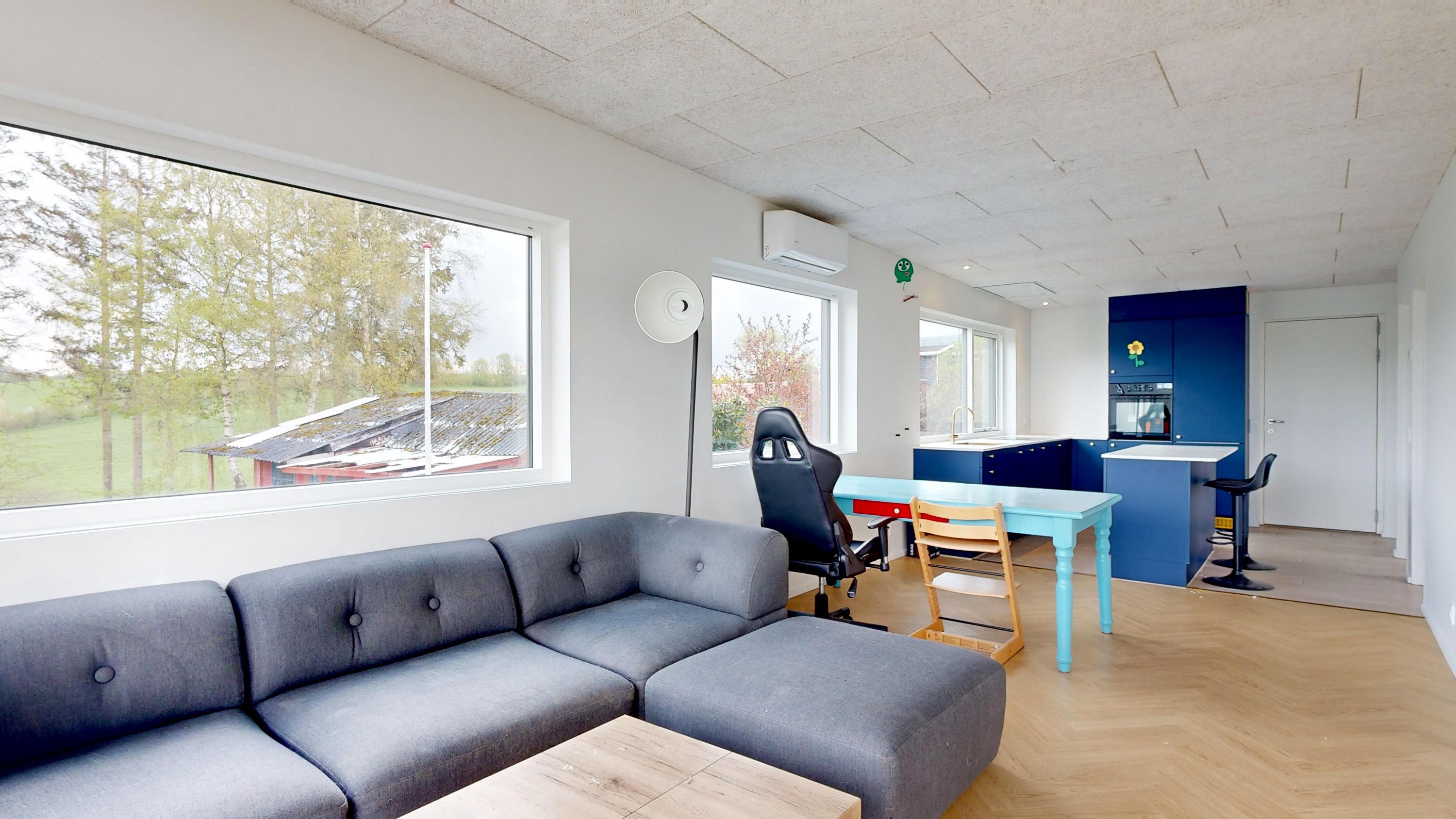 Fremhævet  billede i fuldskærmstilstand. Billede af Strandvejen 62, Hjarbæk, 8831 Løgstrup