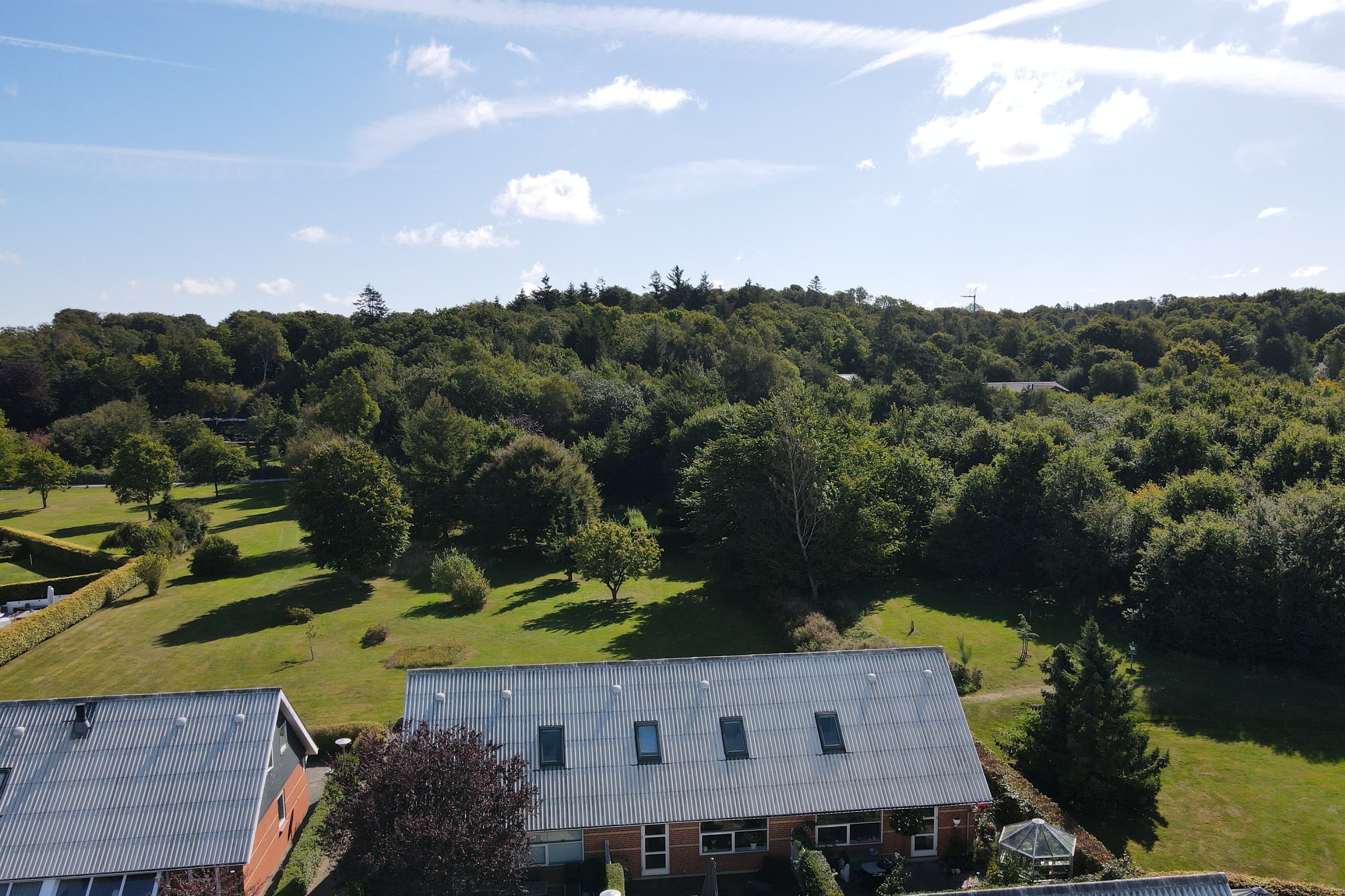 Fremhævet street view billede i fuldskærmstilstand. Billede af Knasten 102, 9260 Gistrup