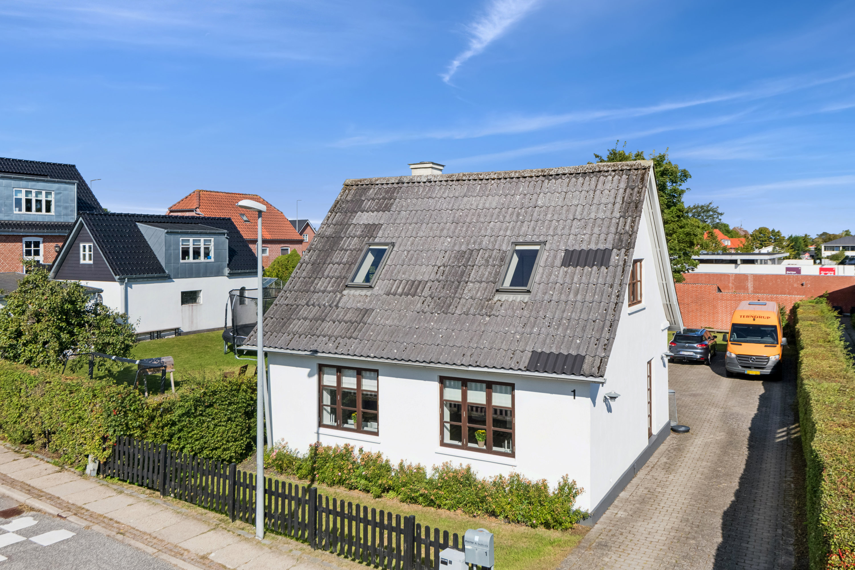 Fremhævet ejendom 1 billede i fuldskærmstilstand. Billede af Søndervangsvej 1, 9000 Aalborg