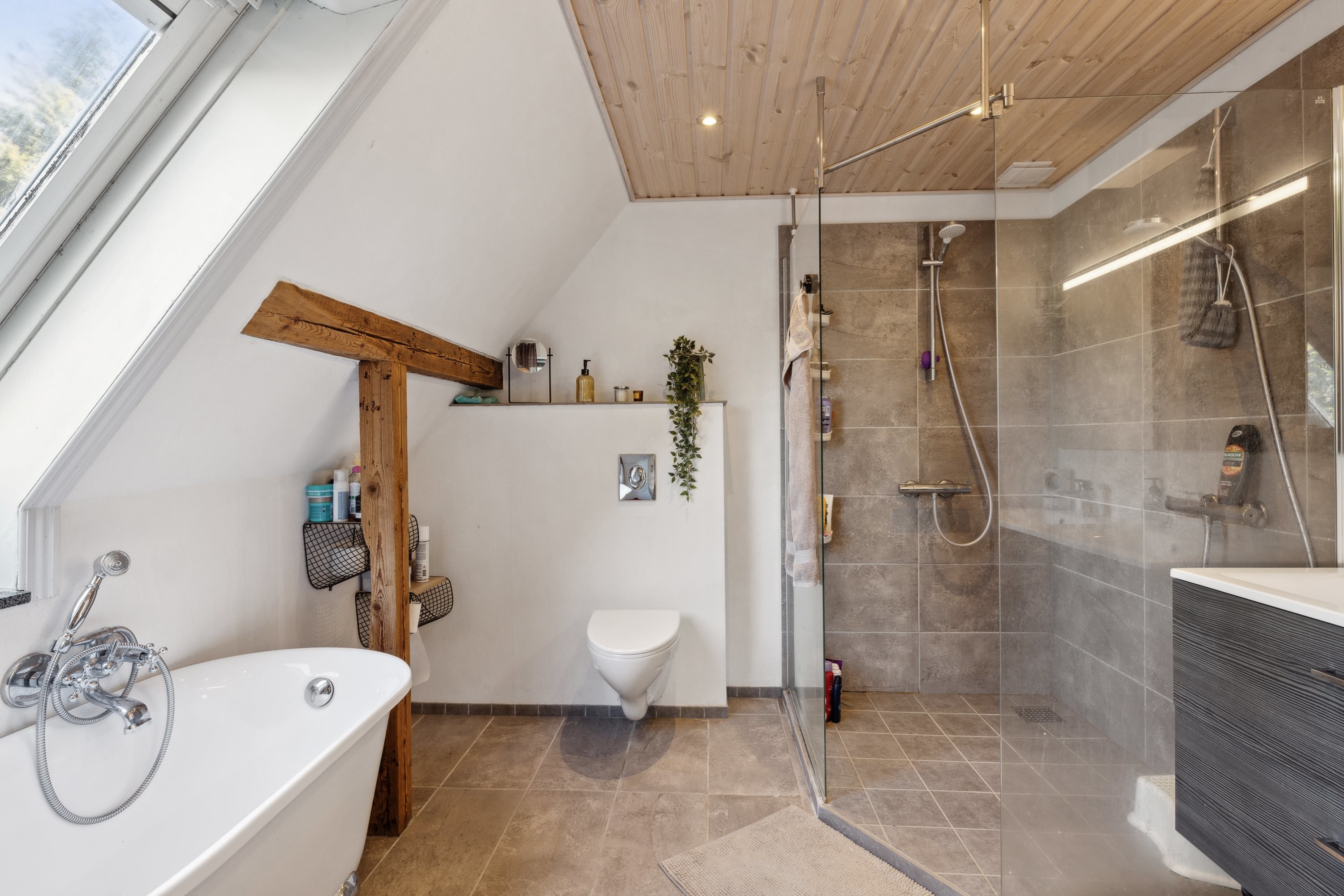 Fremhævet  billede i fuldskærmstilstand. Billede af Skivevej 230, 8831 Løgstrup