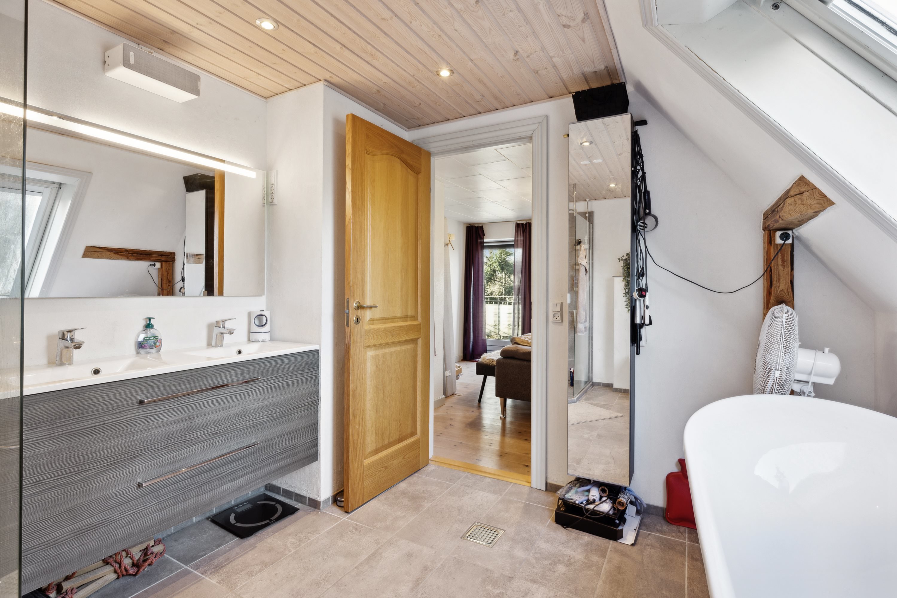 Fremhævet  billede i fuldskærmstilstand. Billede af Skivevej 230, 8831 Løgstrup