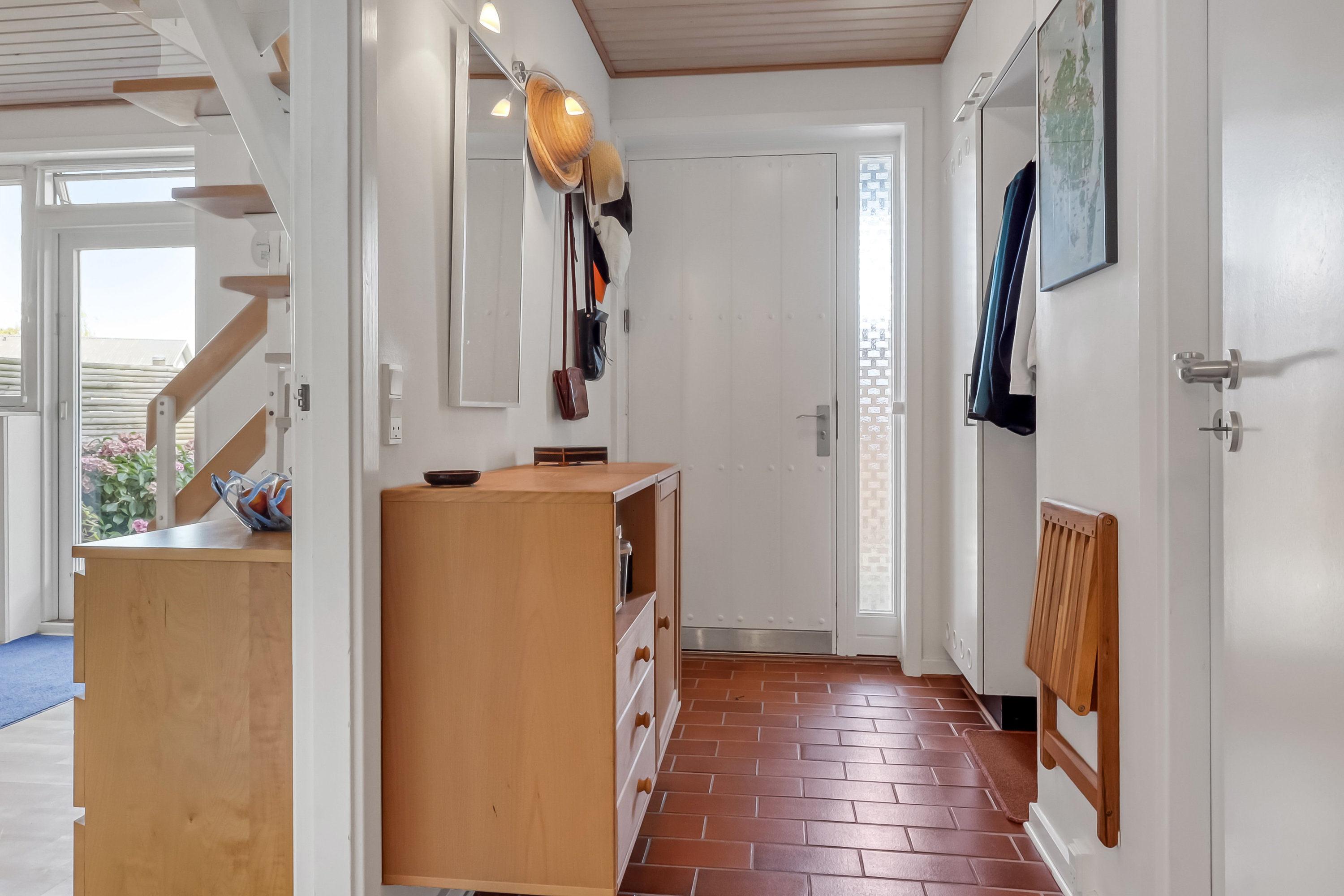 Fremhævet entré billede i fuldskærmstilstand. Billede af Thorsvang 26, Tåsinge, 5700 Svendborg