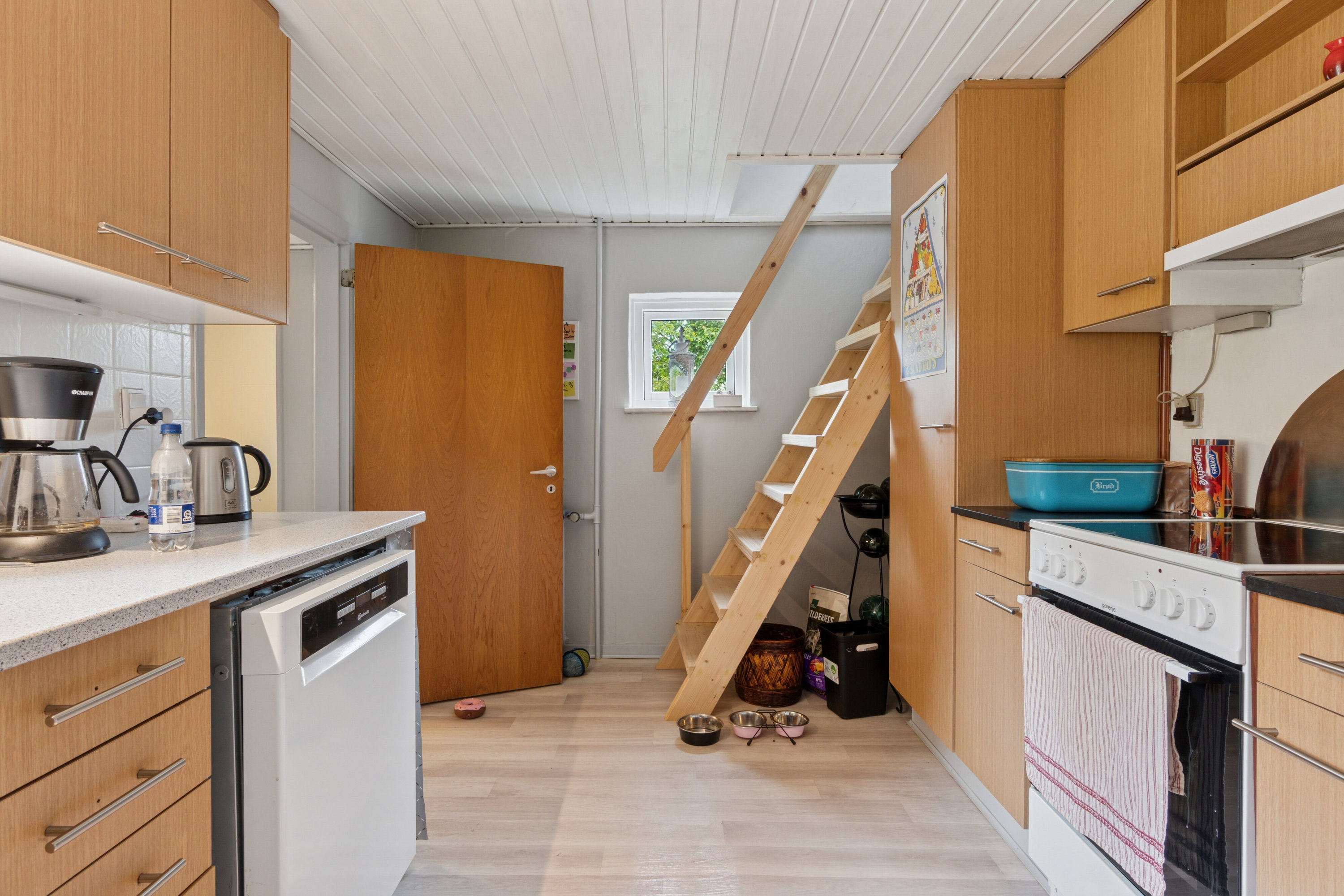 Fremhævet køkken billede i fuldskærmstilstand. Billede af Nørbyvej 1, Tved, 7700 Thisted