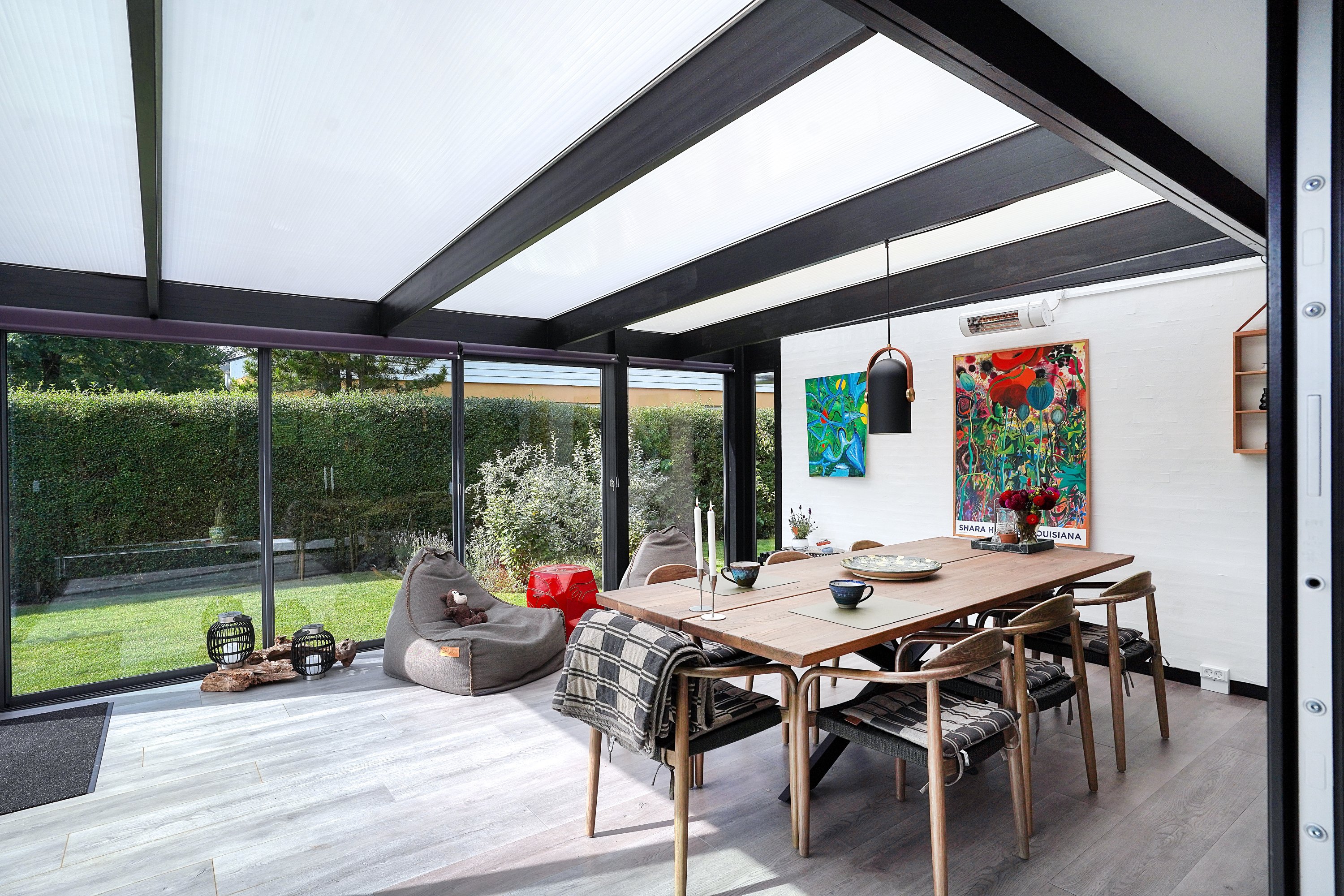 Fremhævet spisestue billede i fuldskærmstilstand. Billede af Rasmus Knudsens Vej 36, 3000 Helsingør