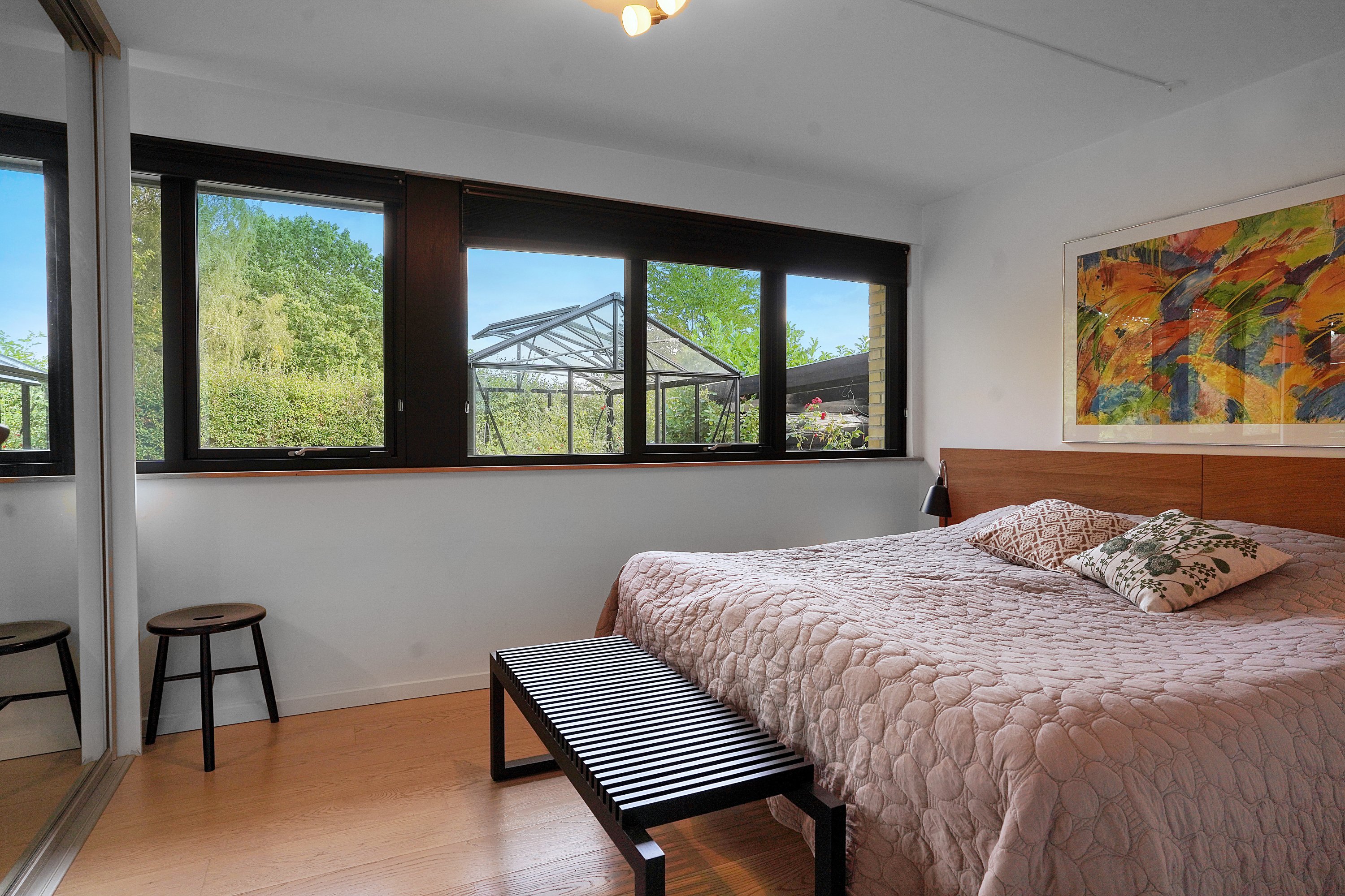 Fremhævet værelse billede i fuldskærmstilstand. Billede af Rasmus Knudsens Vej 36, 3000 Helsingør