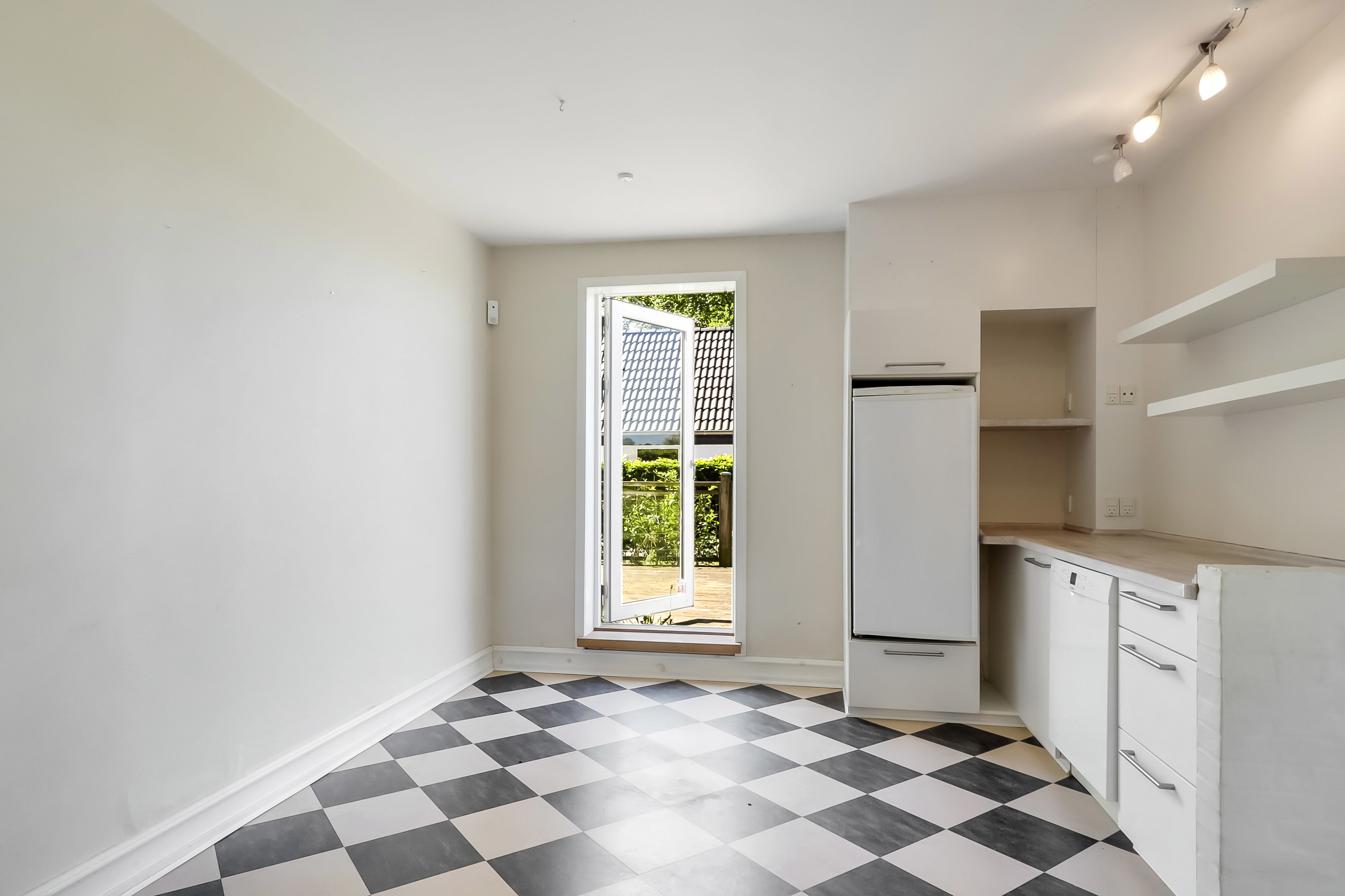 Fremhævet køkken billede i fuldskærmstilstand. Billede af Åbyvej 8, Hundstrup, 5762 Vester Skerninge