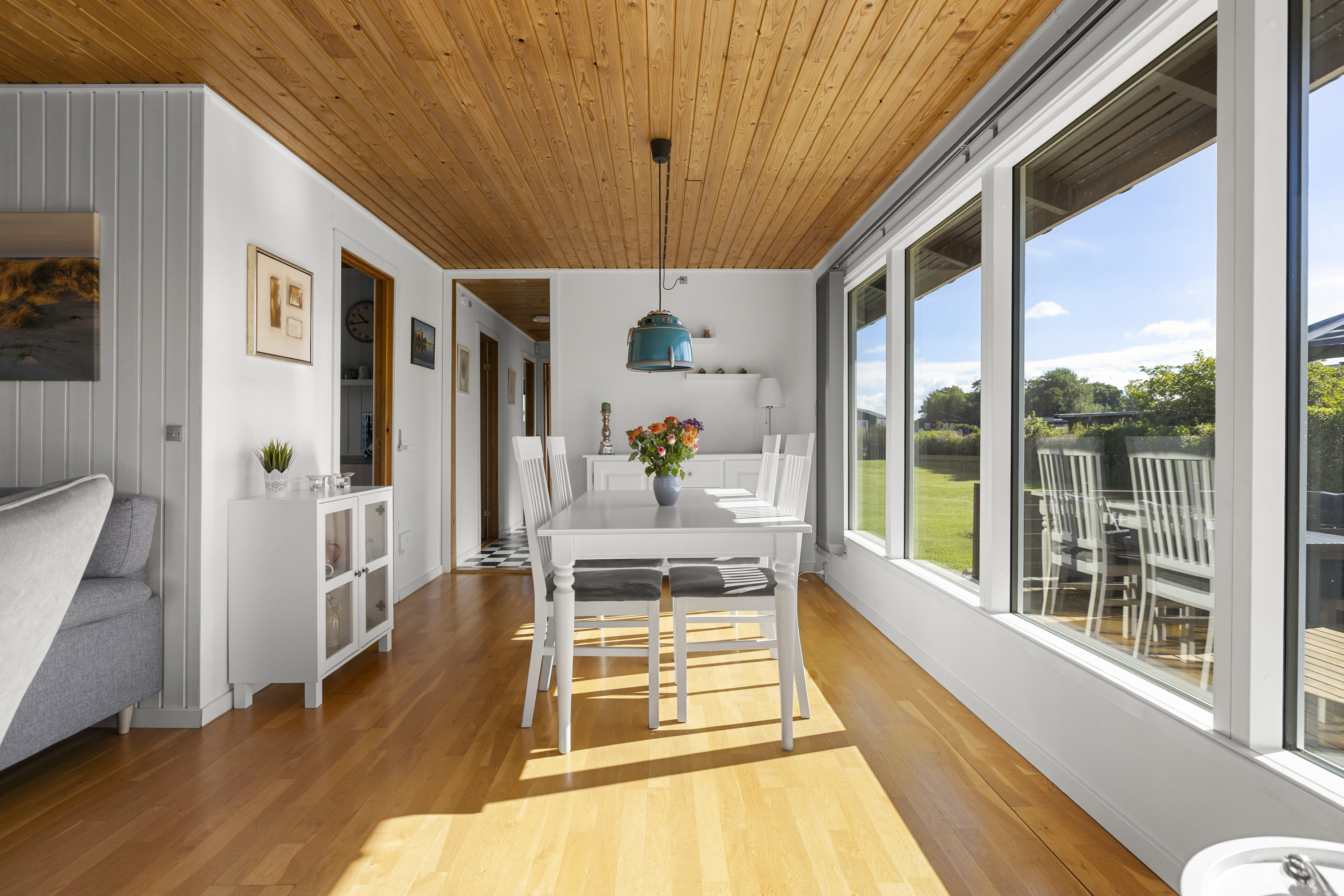 Fremhævet stue billede i fuldskærmstilstand. Billede af Valhallavej 11, Drøsselbjerg, 4200 Slagelse