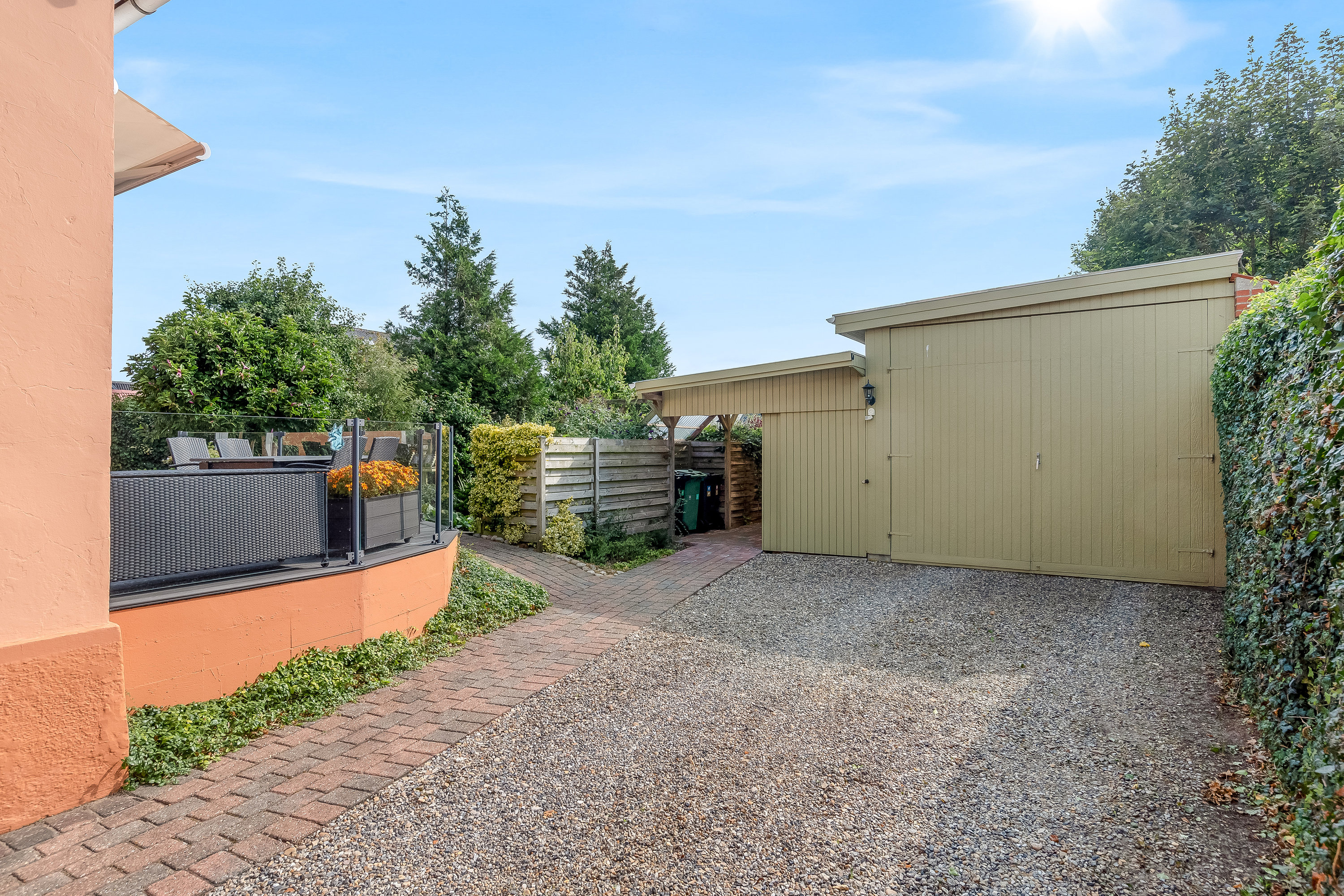 Fremhævet garage billede i fuldskærmstilstand. Billede af Kapelvej 1, 7830 Vinderup