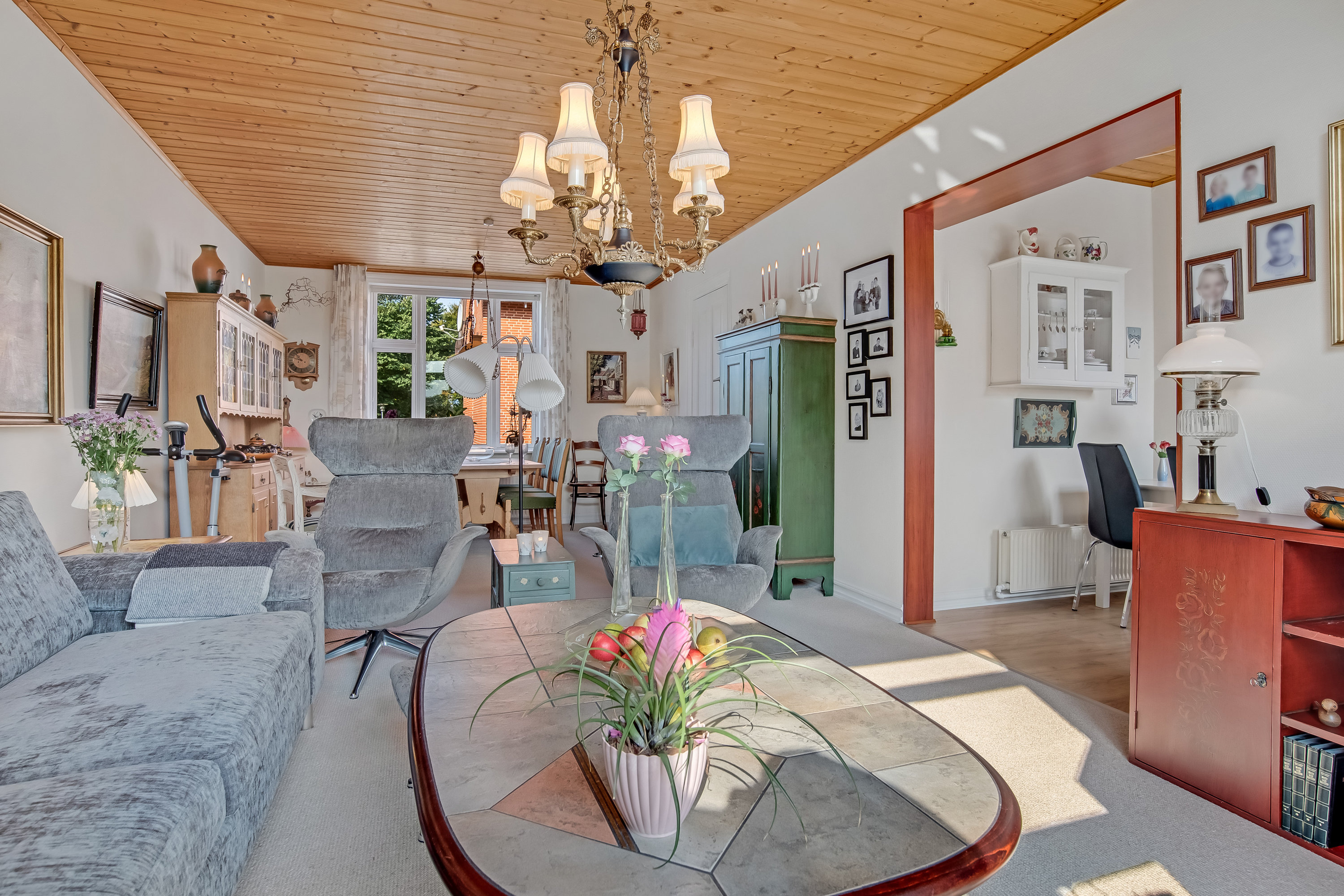 Fremhævet stue billede i fuldskærmstilstand. Billede af Kapelvej 1, 7830 Vinderup